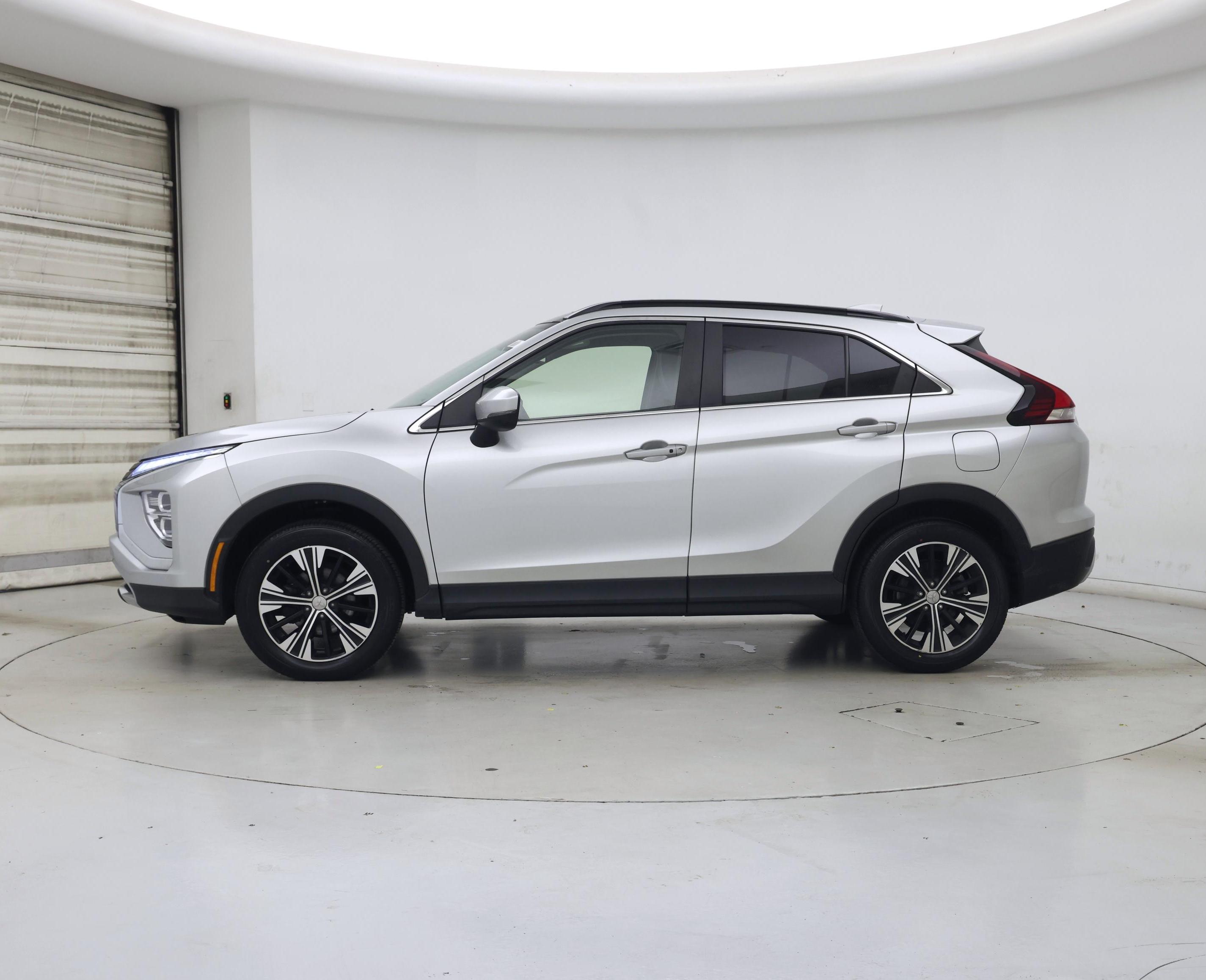 Thumbnail: 2022 Mitsubishi Eclipse Cross - 3