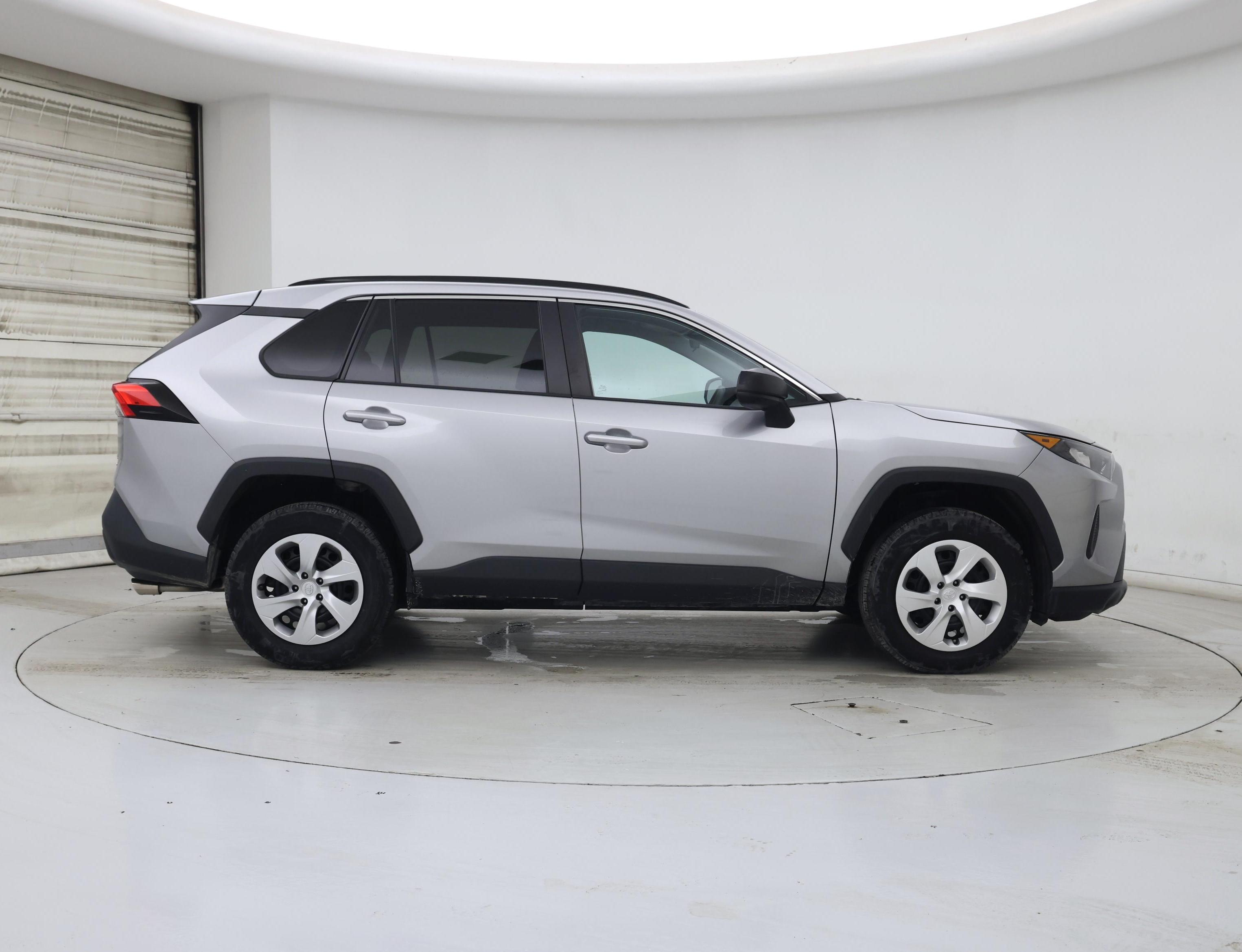 Thumbnail: 2020 Toyota RAV4 - 7