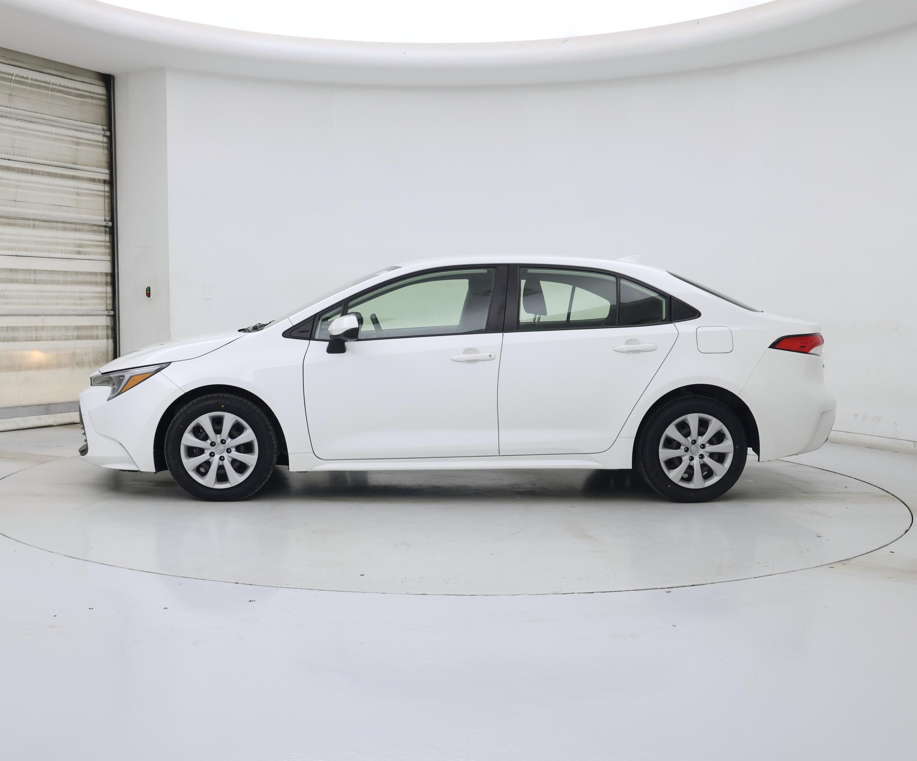 Thumbnail: 2024 Toyota Corolla - 3