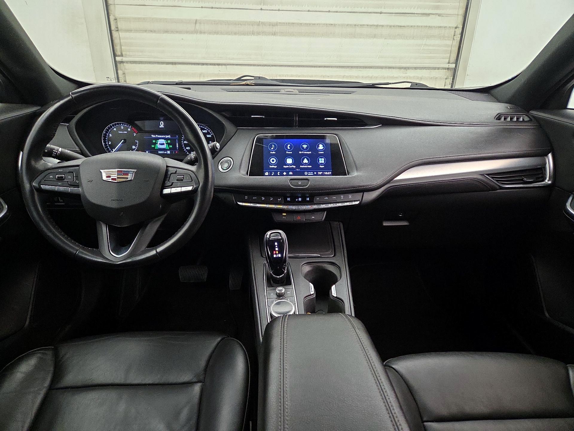 Thumbnail: 2023 Cadillac XT4 - 9