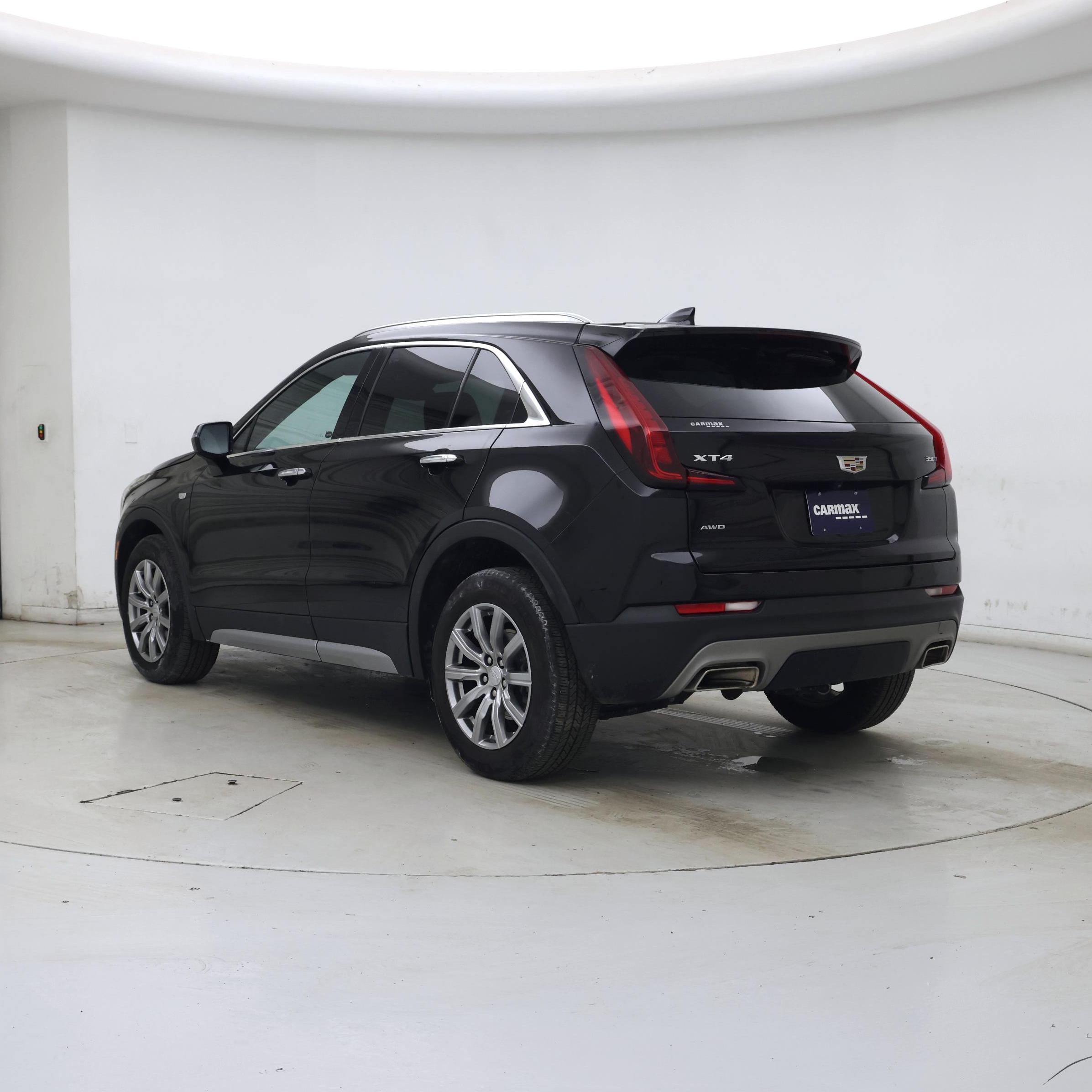Thumbnail: 2023 Cadillac XT4 - 2