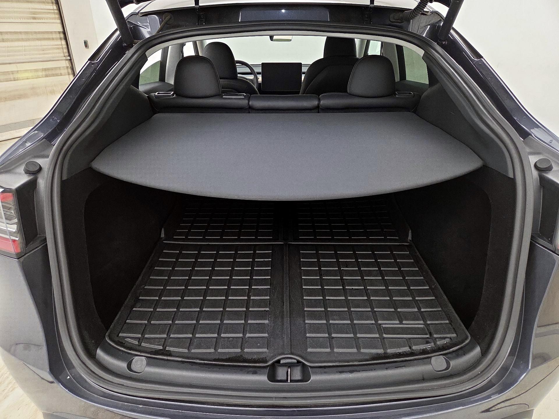 Thumbnail: 2025 Tesla Model Y - 20