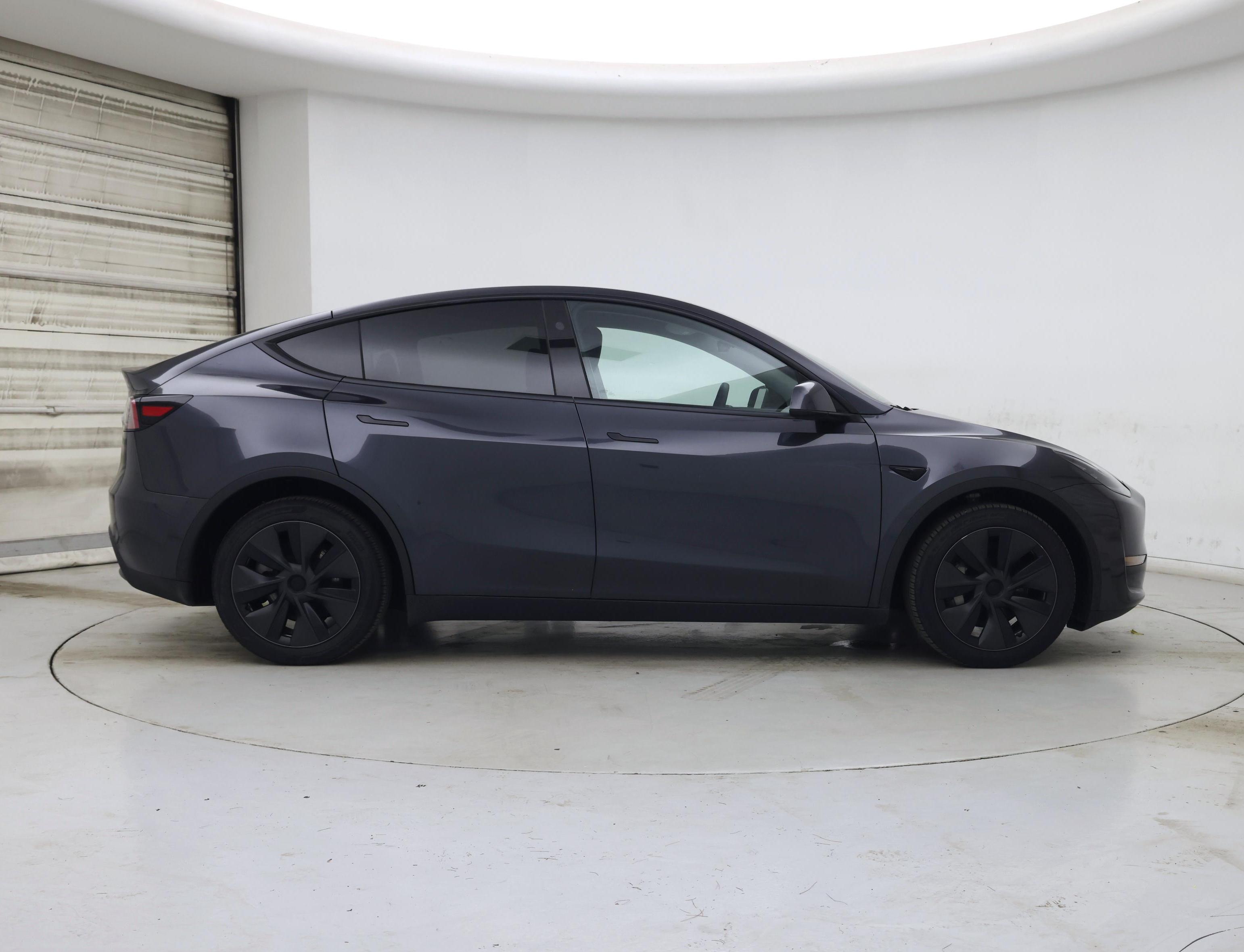Thumbnail: 2025 Tesla Model Y - 7
