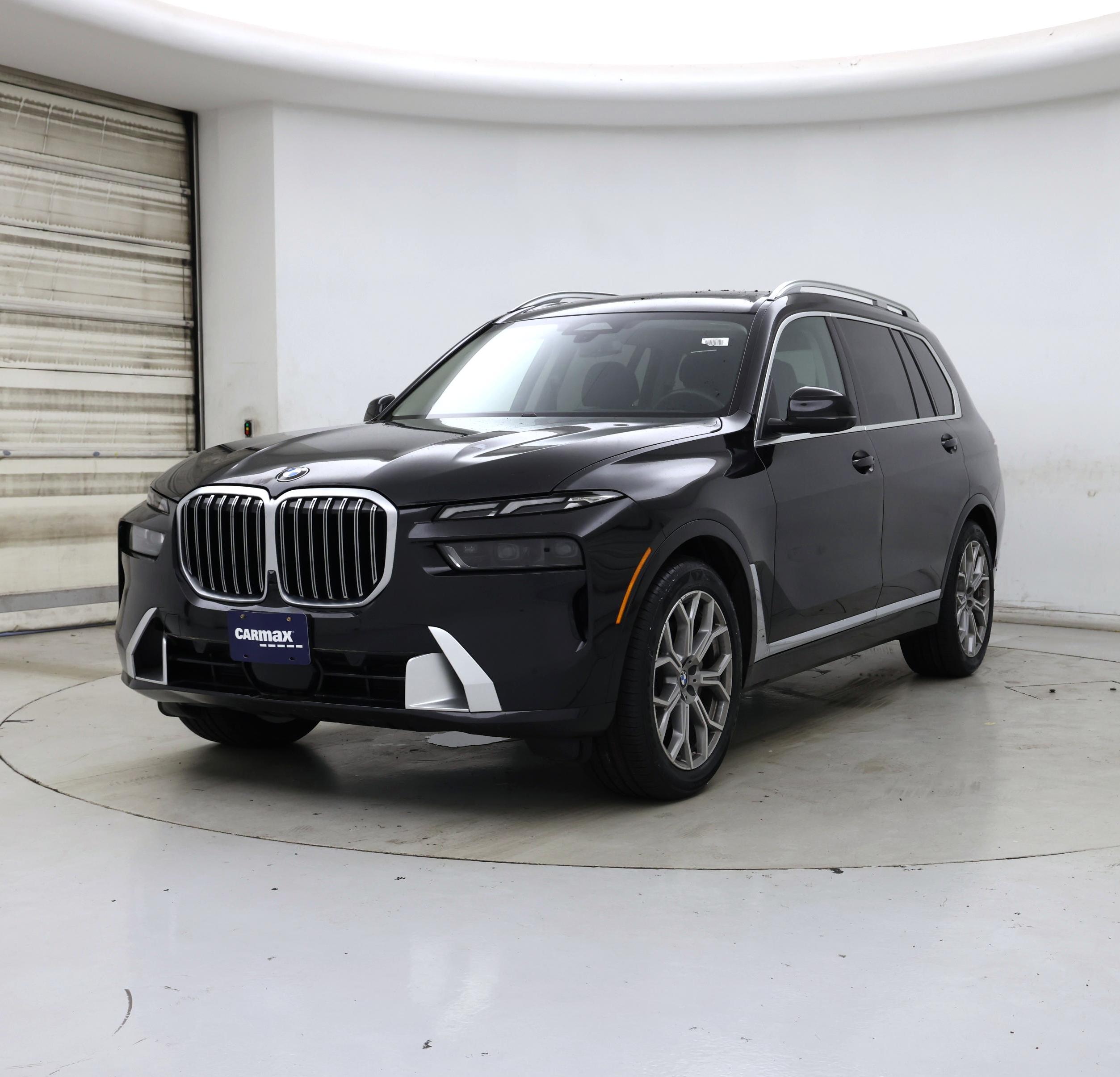Thumbnail: 2025 BMW X7 - 4