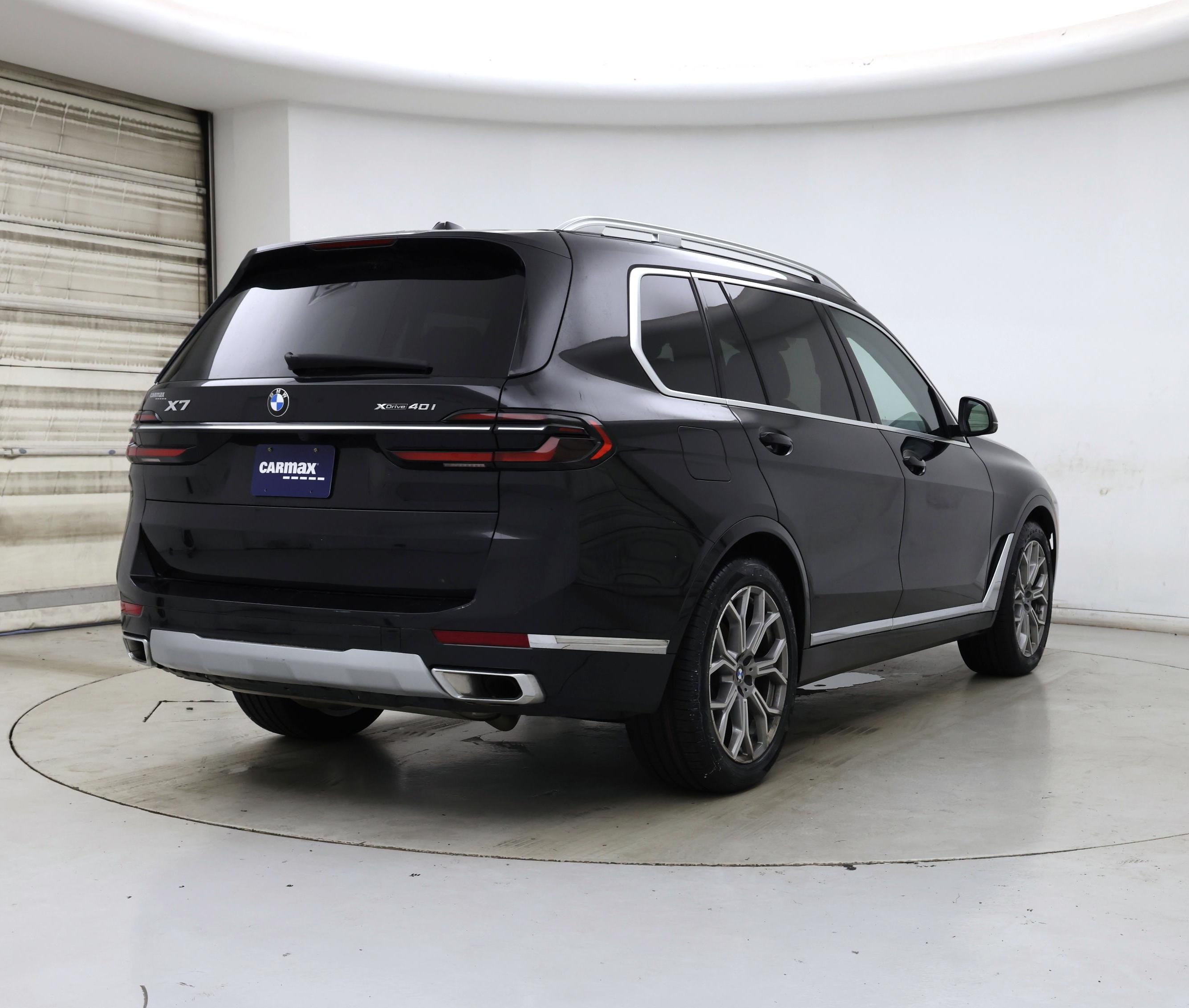 Thumbnail: 2025 BMW X7 - 8