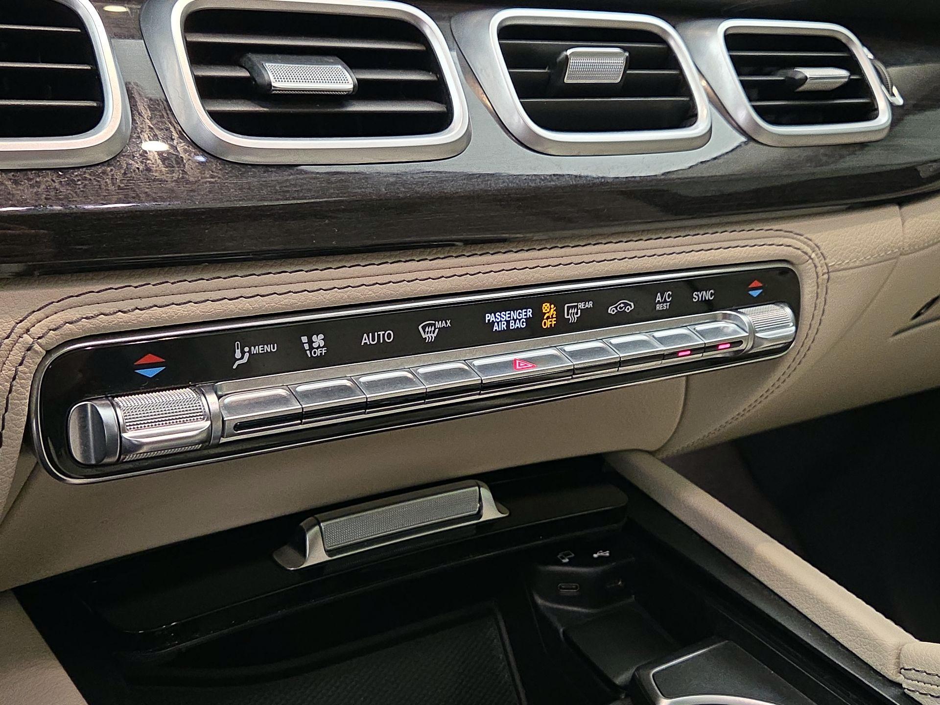 Thumbnail: 2020 Mercedes-Benz GLE - 16