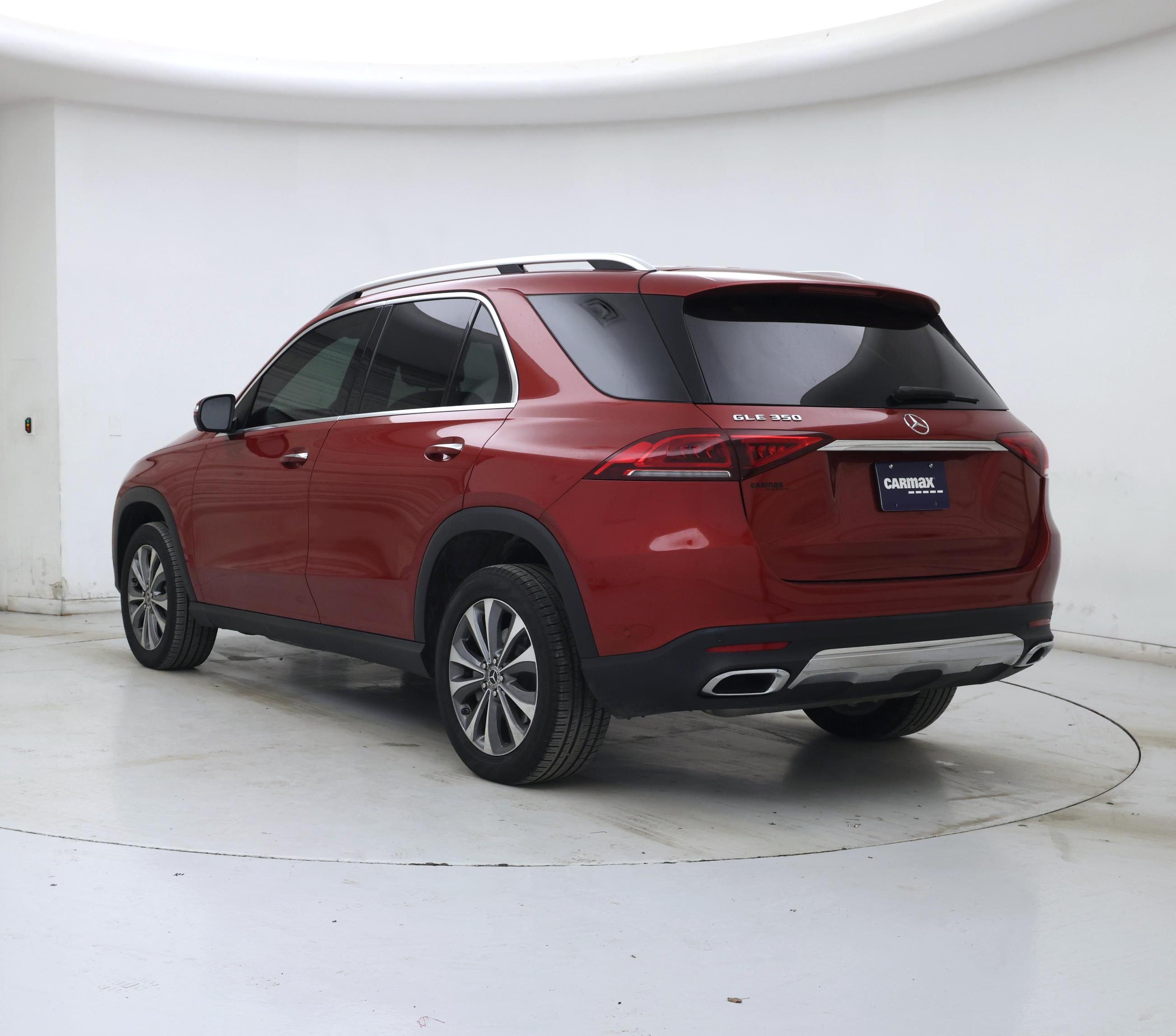 Thumbnail: 2020 Mercedes-Benz GLE - 2