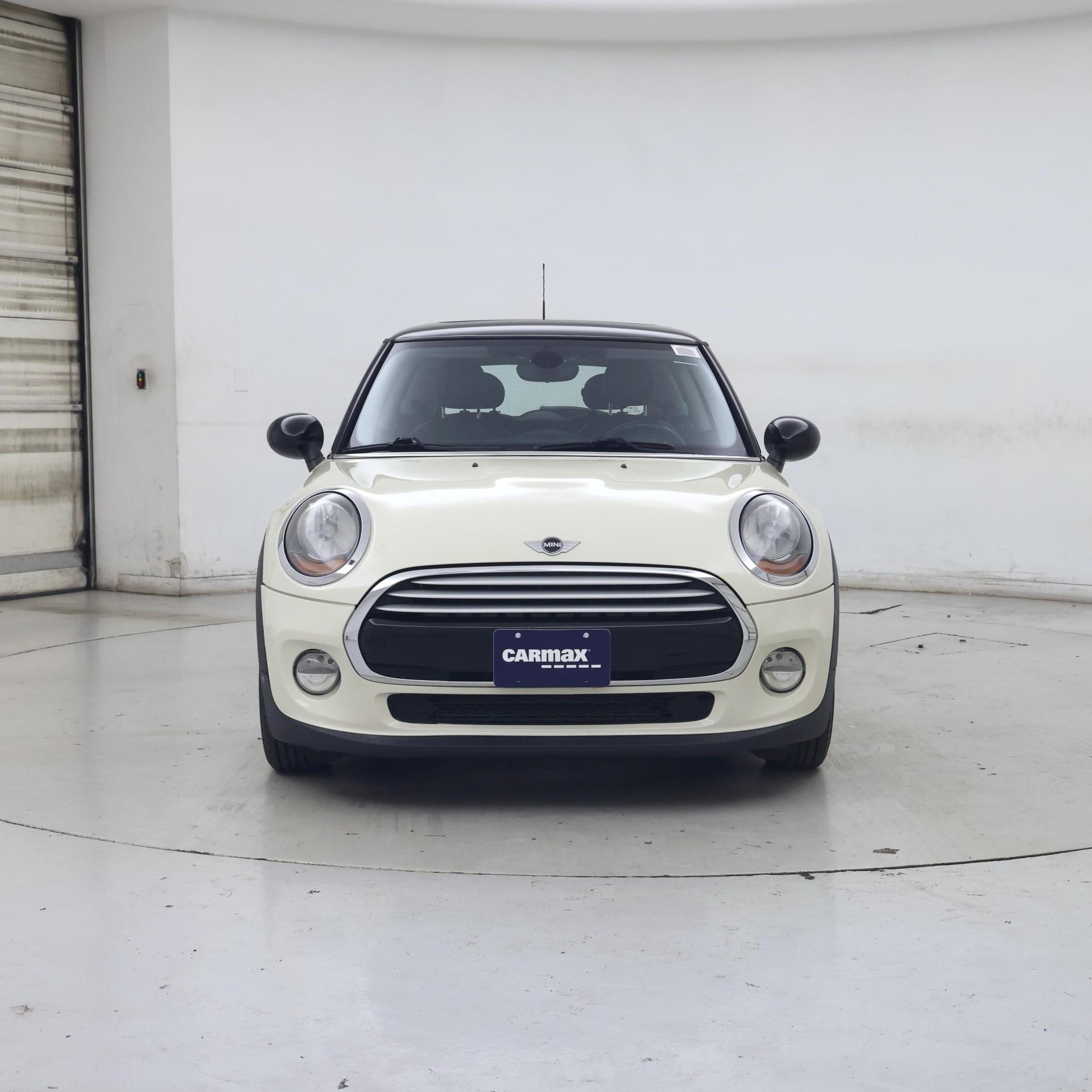 Thumbnail: 2015 MINI Cooper Hardtop - 5