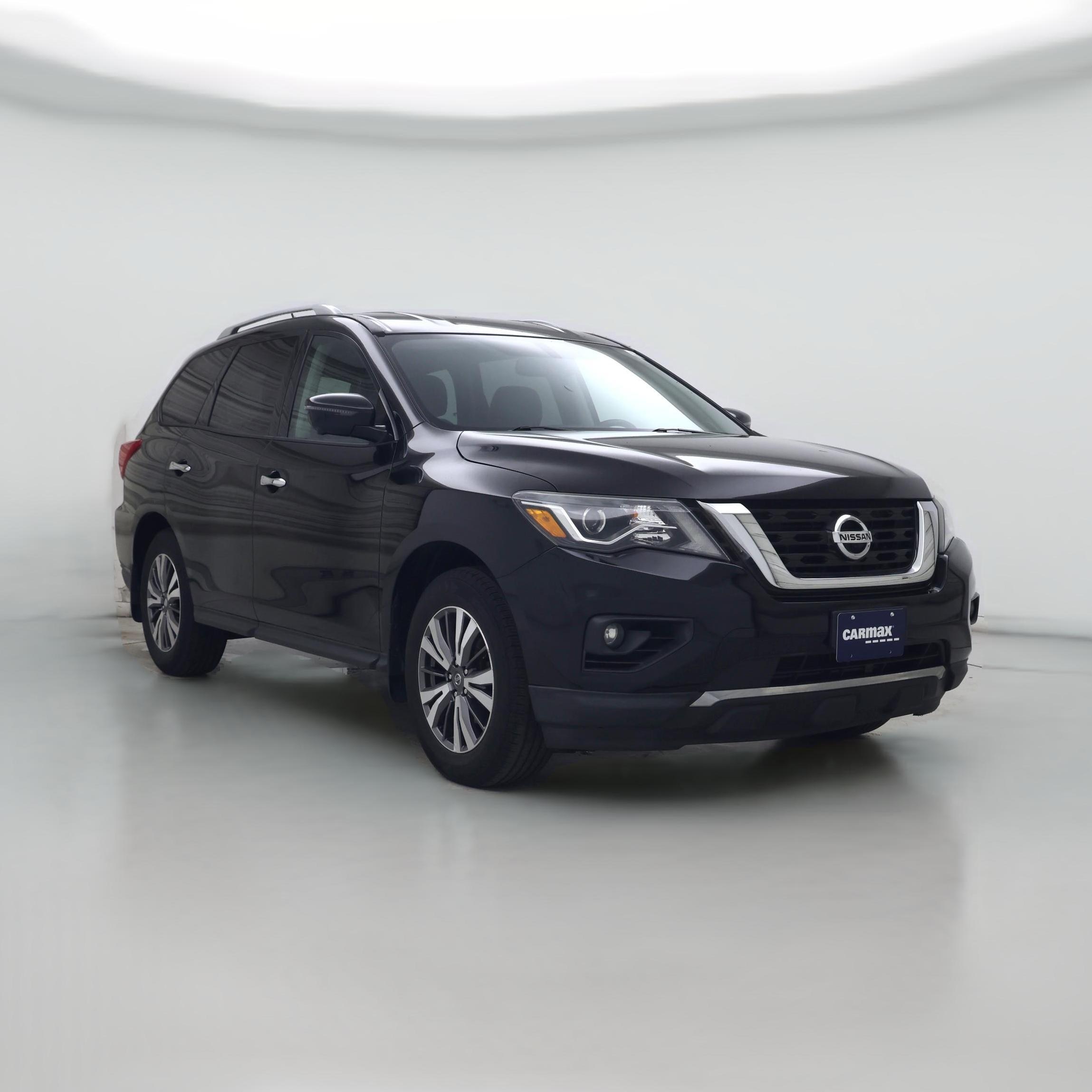 Thumbnail: 2017 Nissan Pathfinder - 1