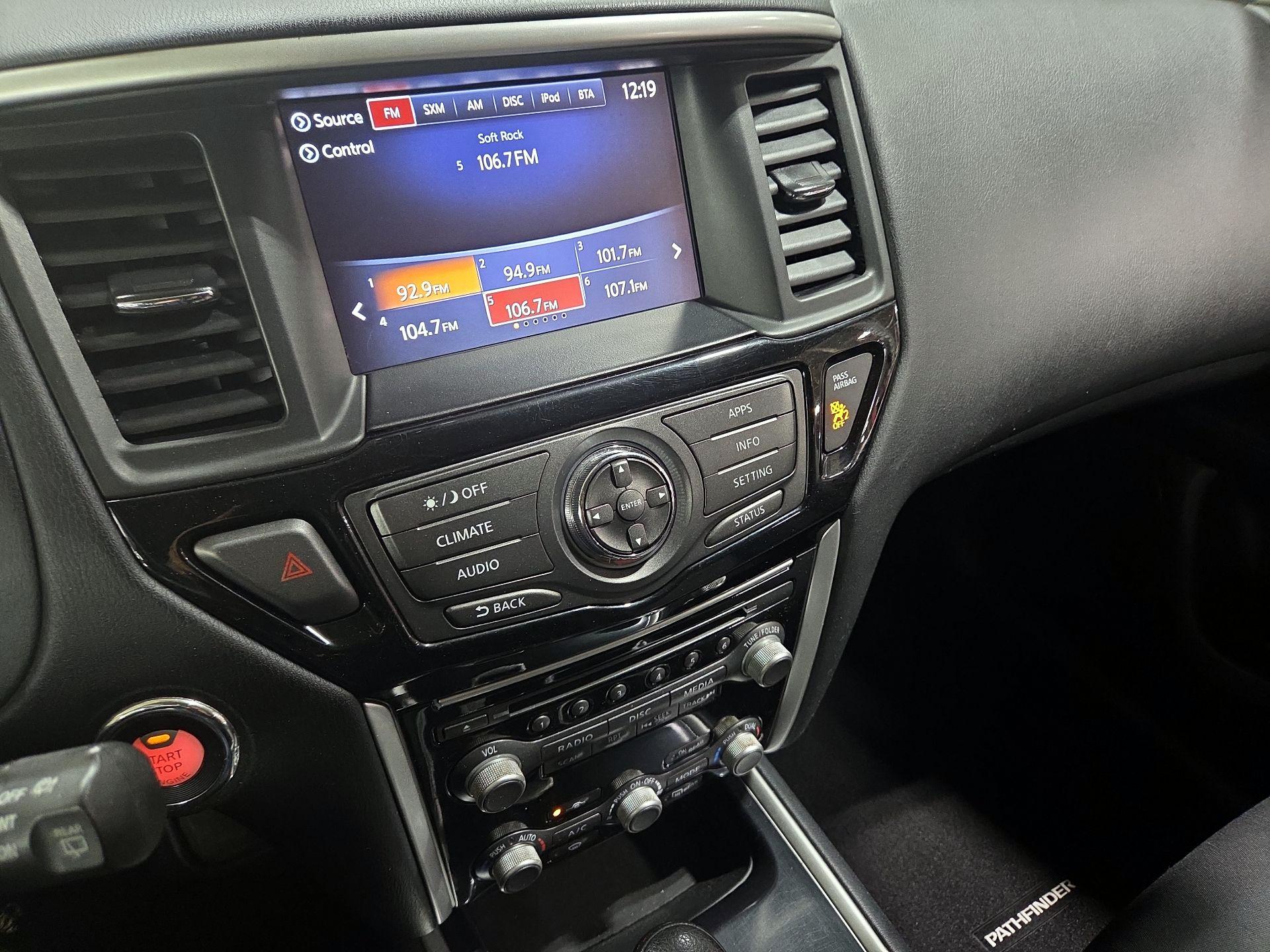 Thumbnail: 2018 Nissan Pathfinder - 15