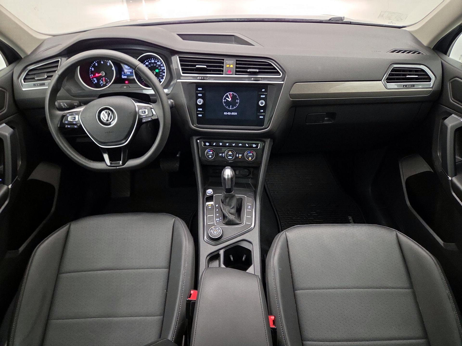 Thumbnail: 2020 Volkswagen Tiguan - 9