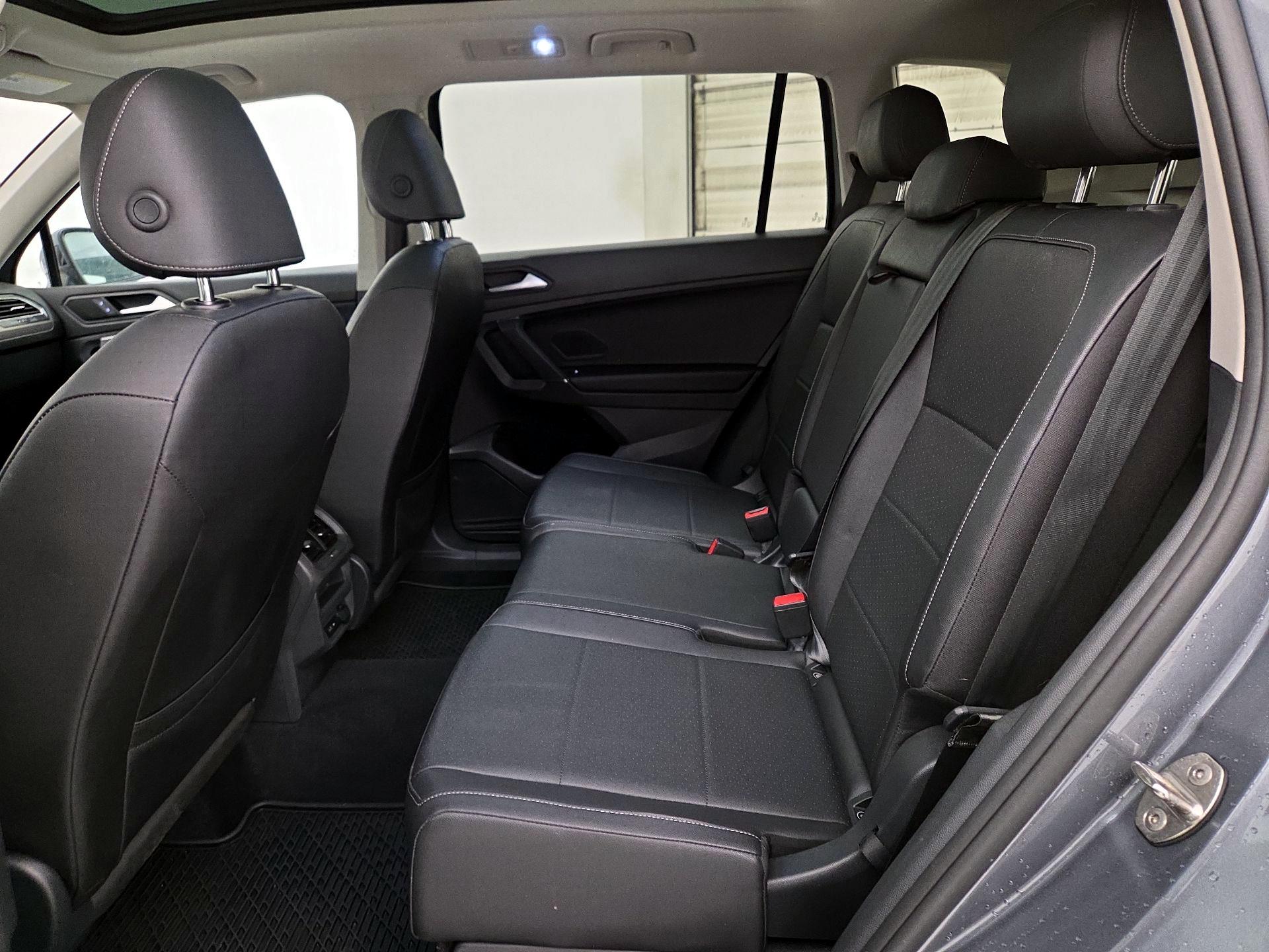 Thumbnail: 2020 Volkswagen Tiguan - 20