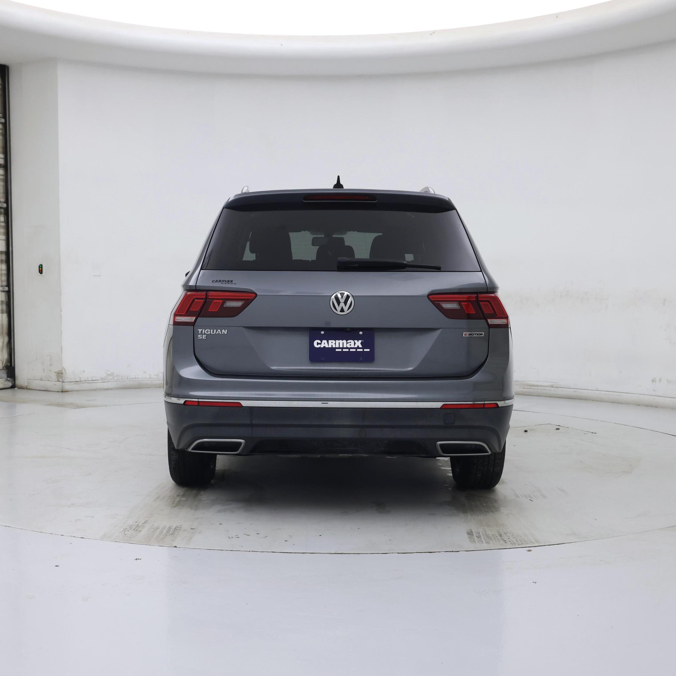 Thumbnail: 2020 Volkswagen Tiguan - 6