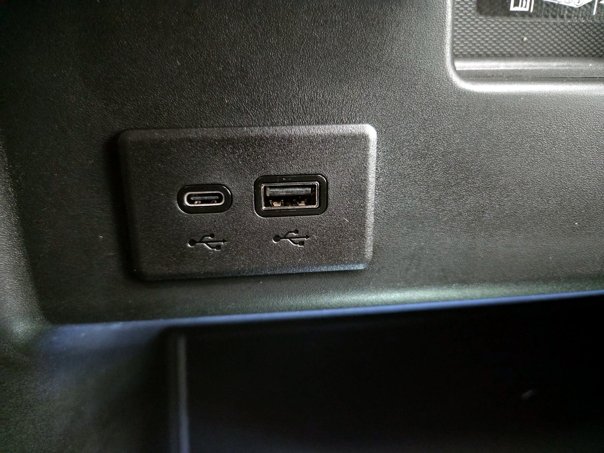 Thumbnail: 2024 Chevrolet Silverado 1500 - 19