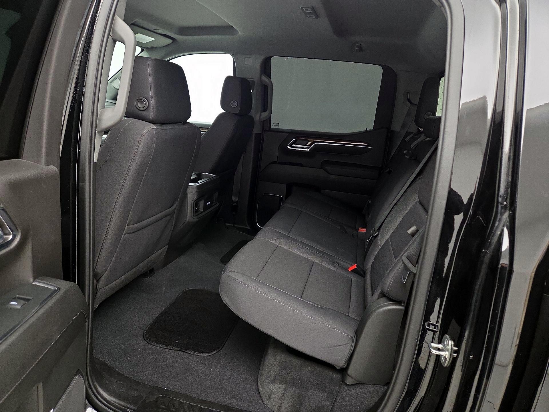 Thumbnail: 2024 Chevrolet Silverado 1500 - 20