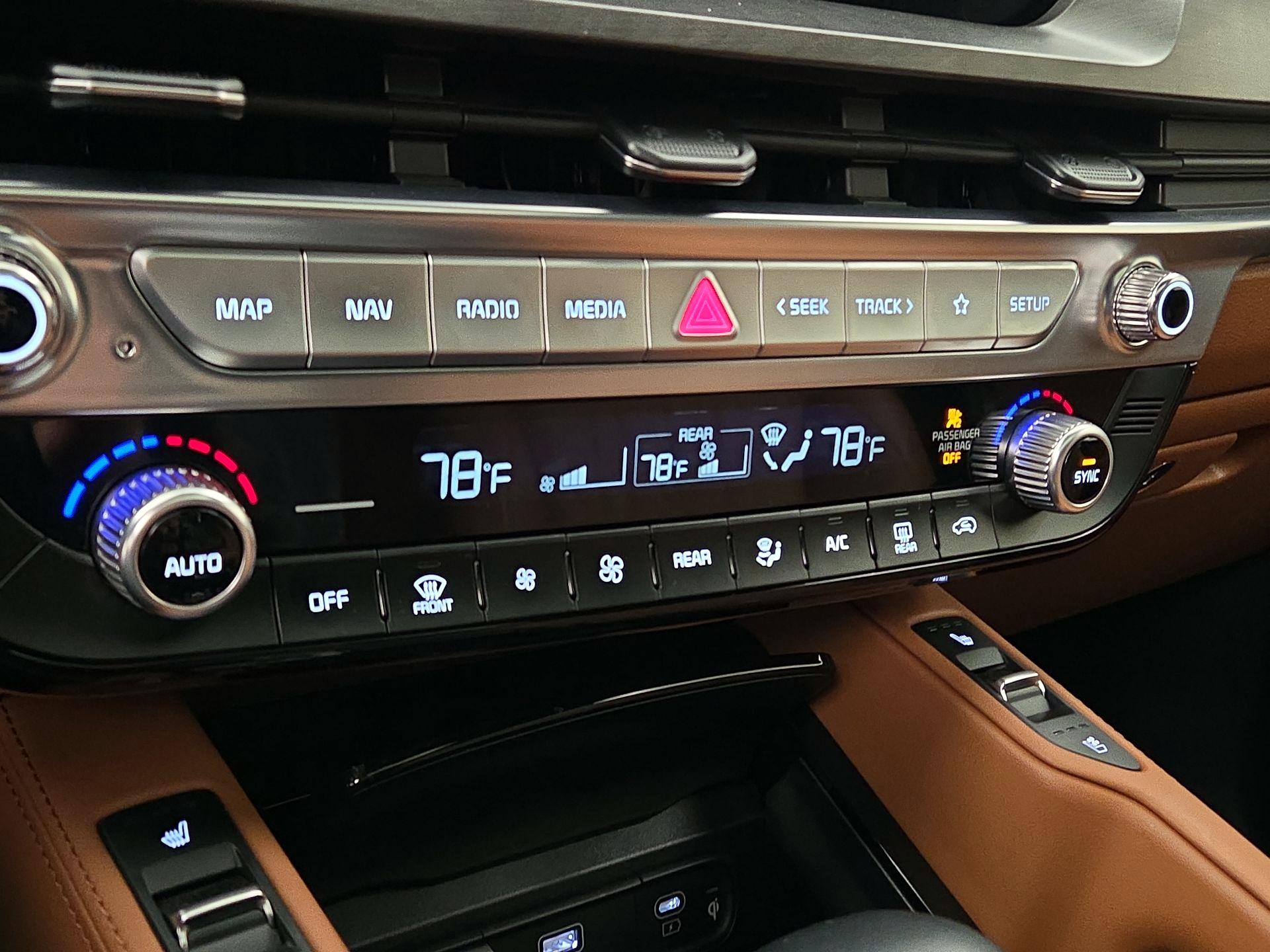 Thumbnail: 2025 Kia Telluride - 16