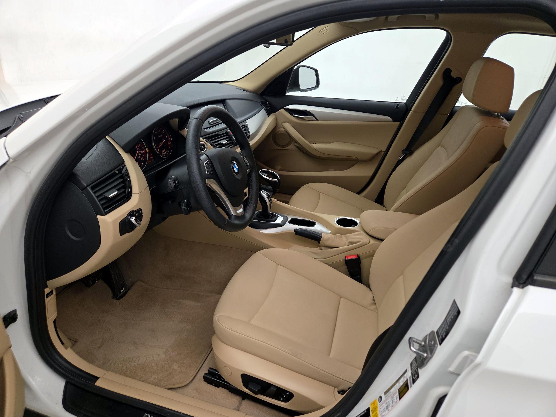 Thumbnail: 2015 BMW X1 - 11