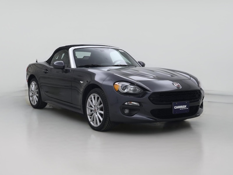 2017 Fiat 124 Spider Lusso -
                  Westborough, MA