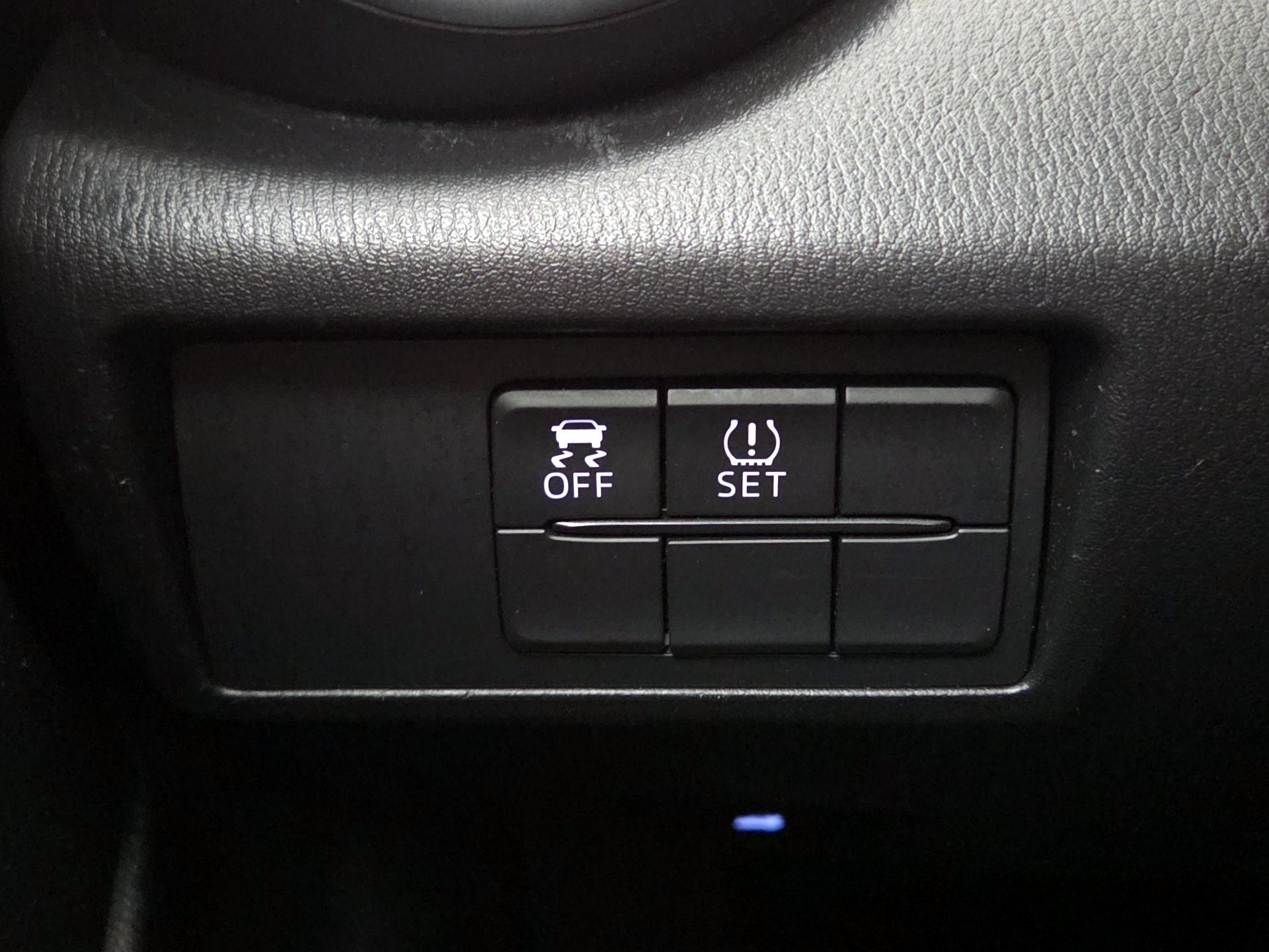 Thumbnail: 2017 Fiat 124 Spider - 13