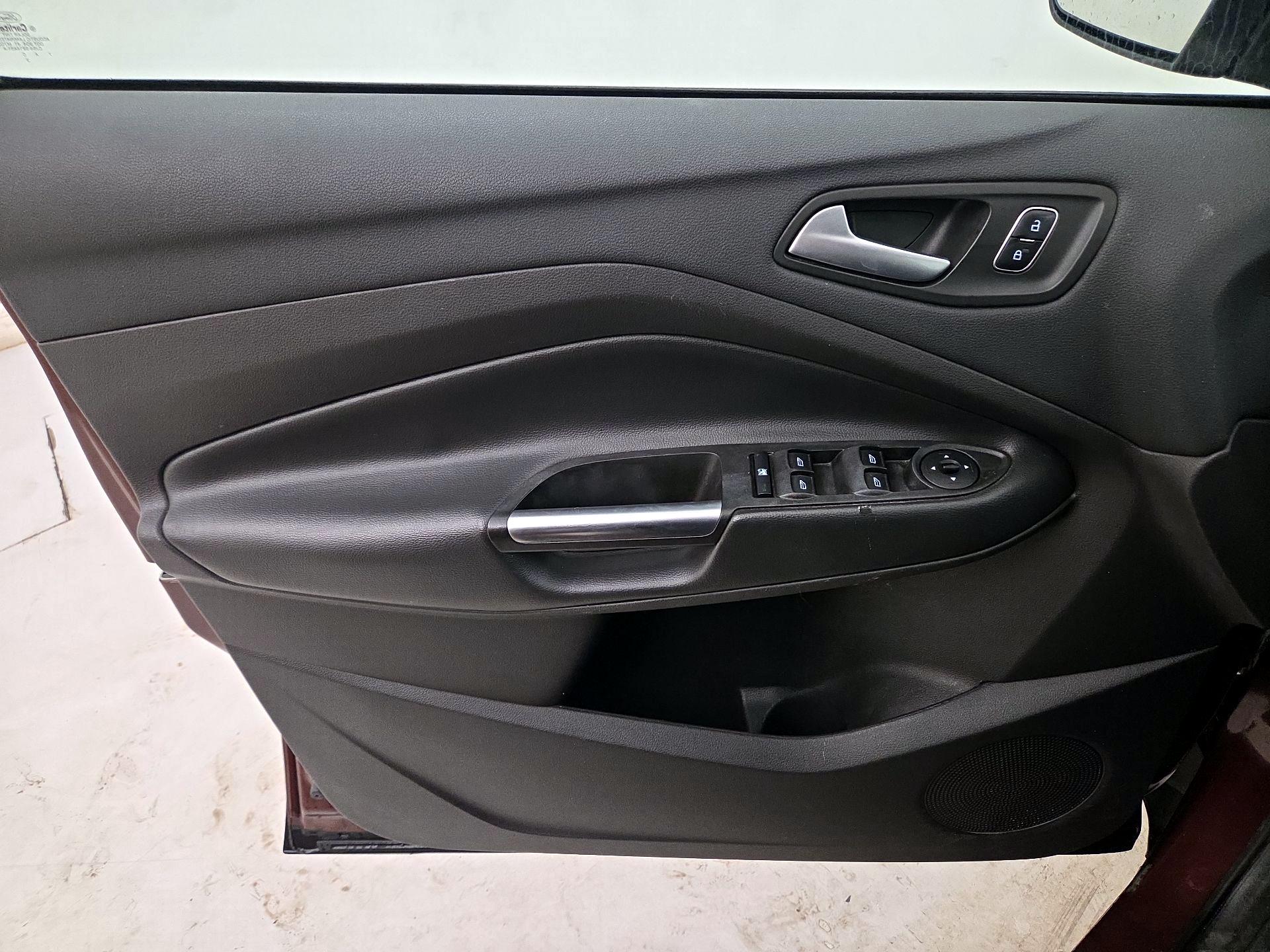 Thumbnail: 2018 Ford Escape - 12