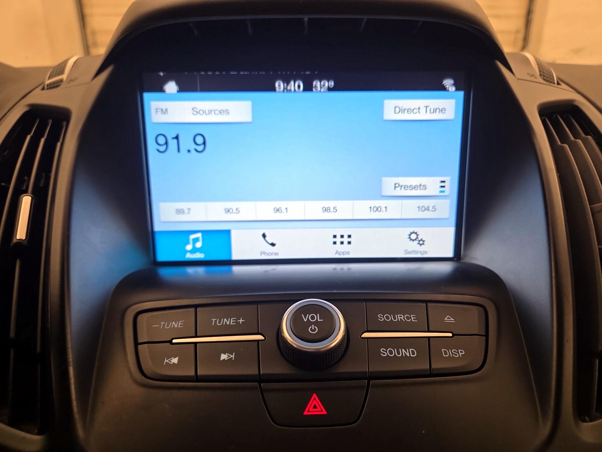 Thumbnail: 2018 Ford Escape - 16