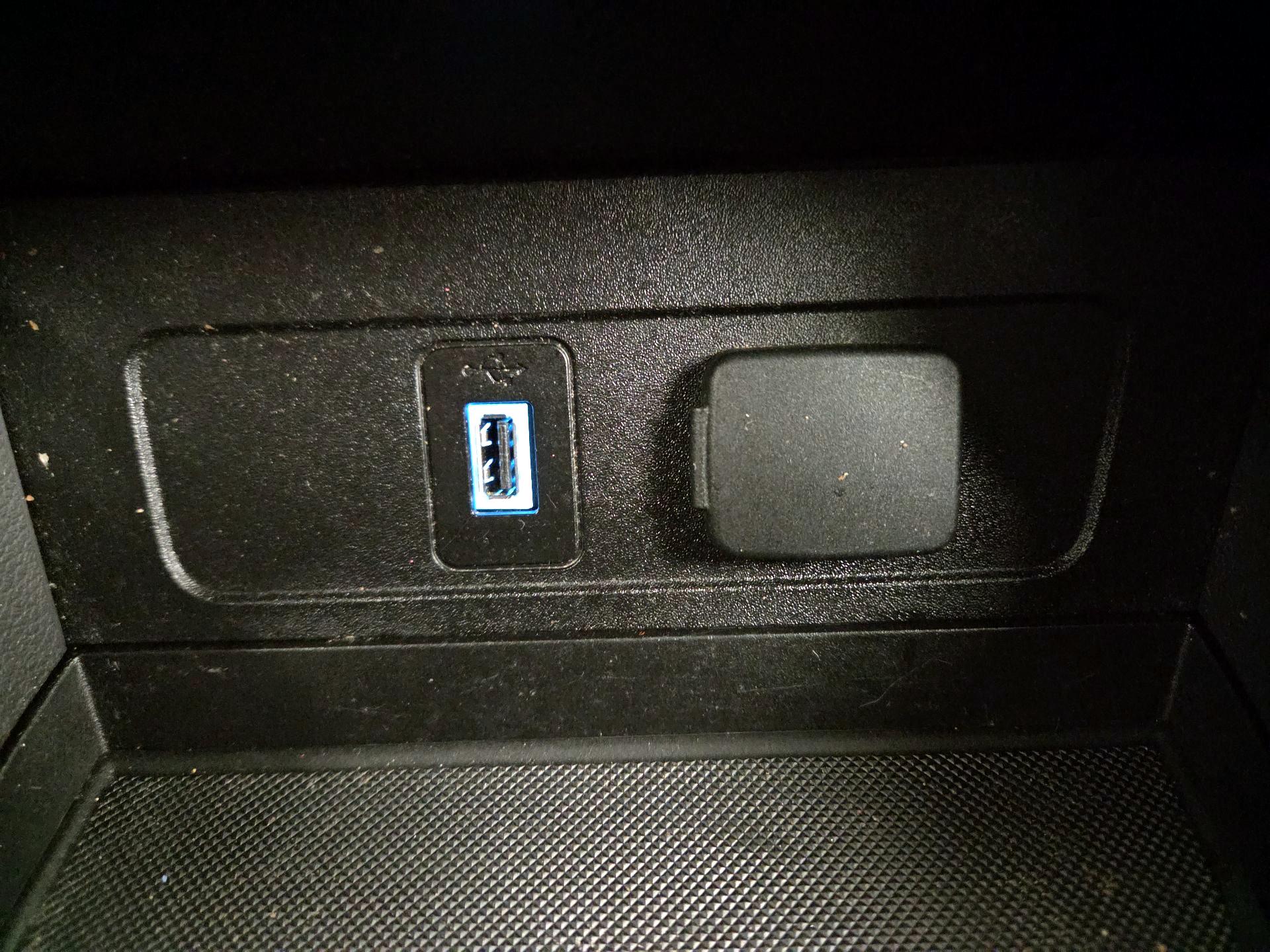 Thumbnail: 2018 Ford Escape - 19