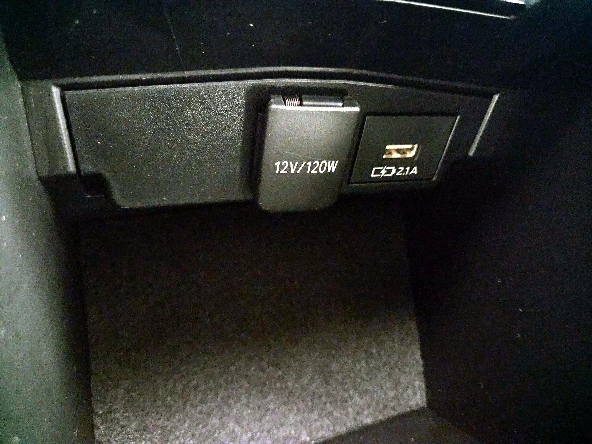 Thumbnail: 2020 Toyota Corolla - 18