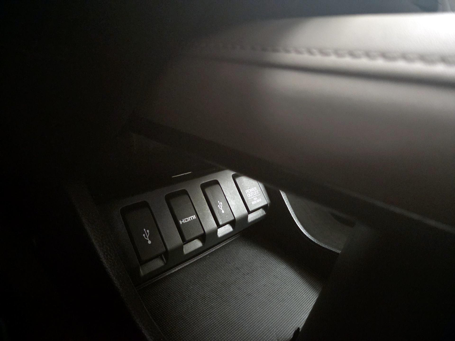 Thumbnail: 2017 Honda HR-V - 18