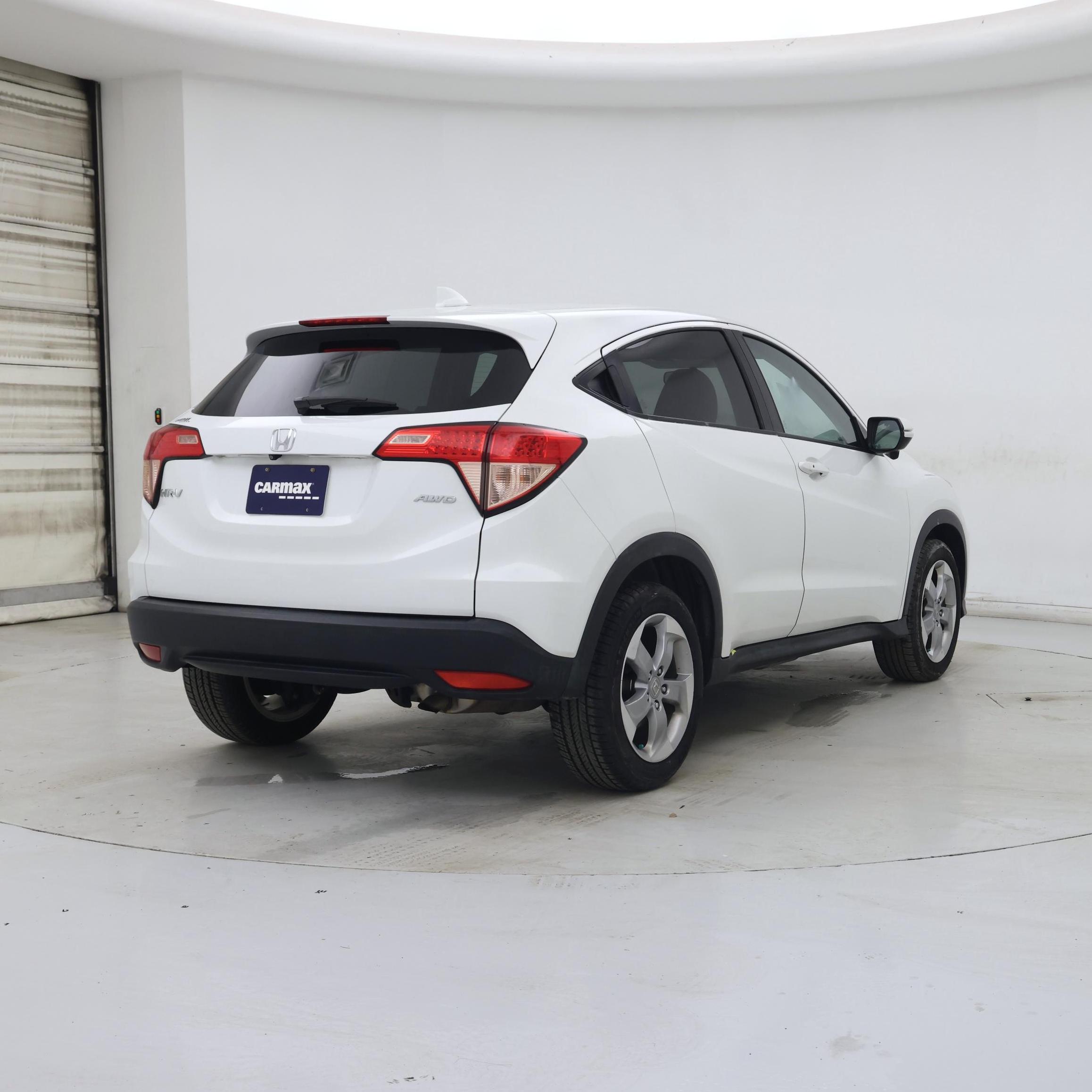 Thumbnail: 2017 Honda HR-V - 8
