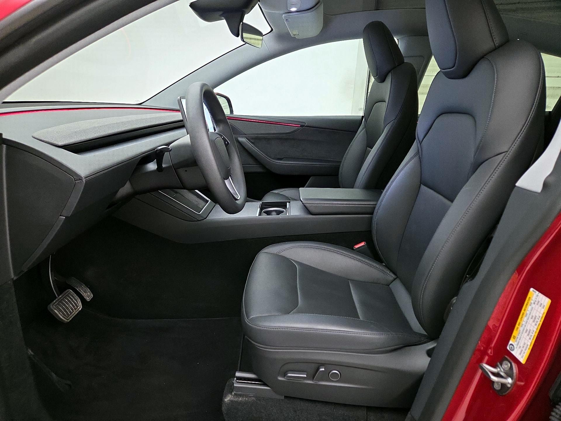 Thumbnail: 2026 Tesla Model Y - 11