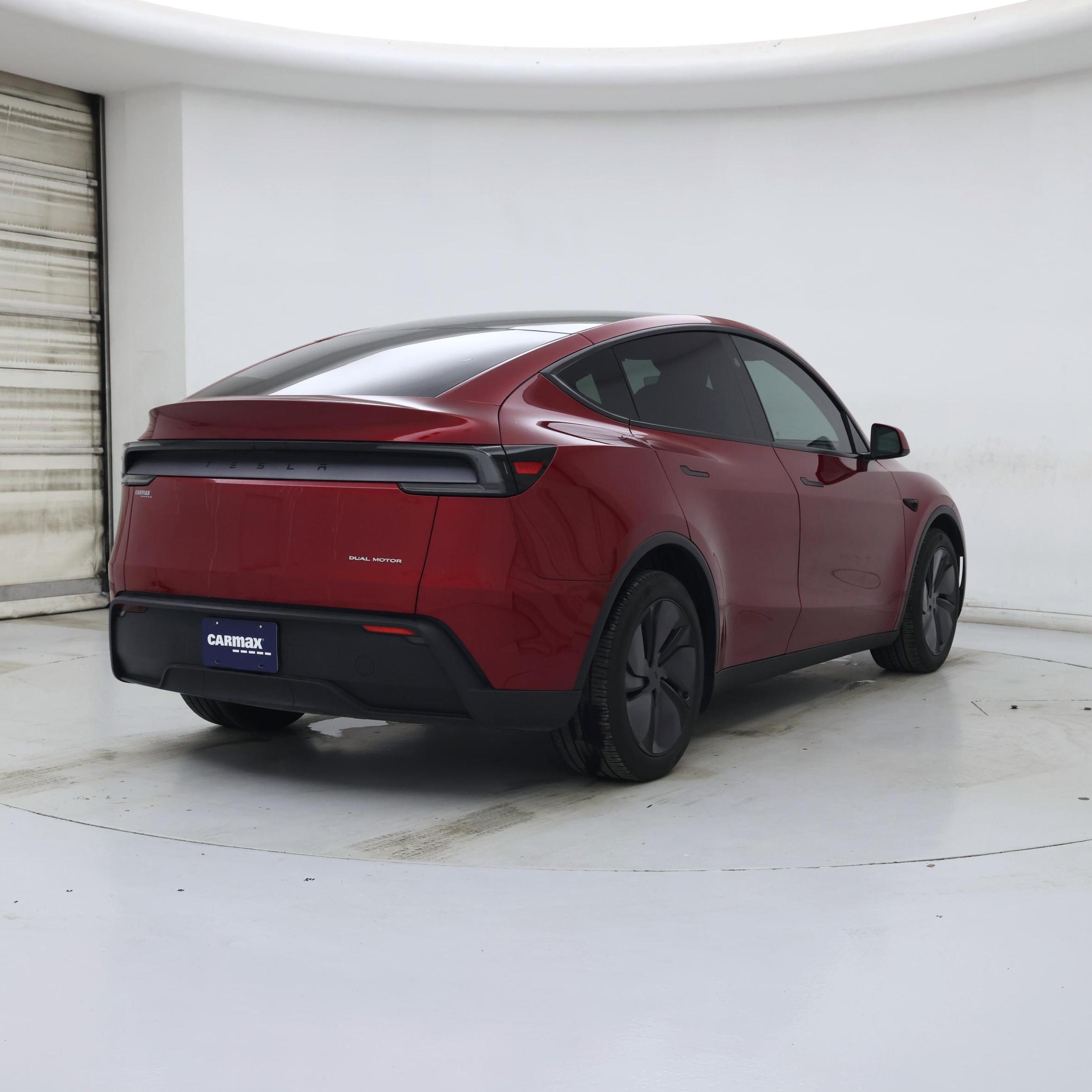Thumbnail: 2026 Tesla Model Y - 8