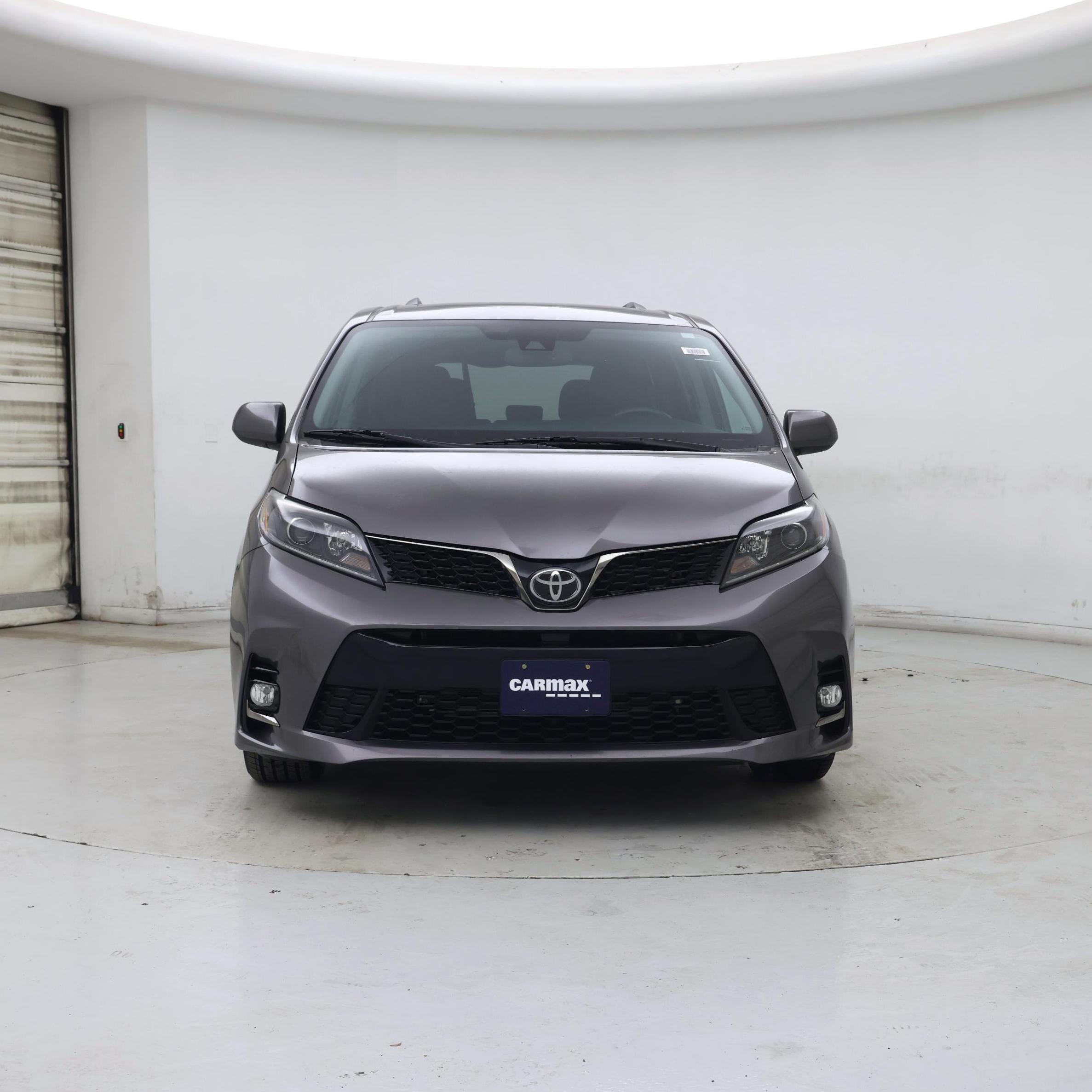 Thumbnail: 2020 Toyota Sienna - 5