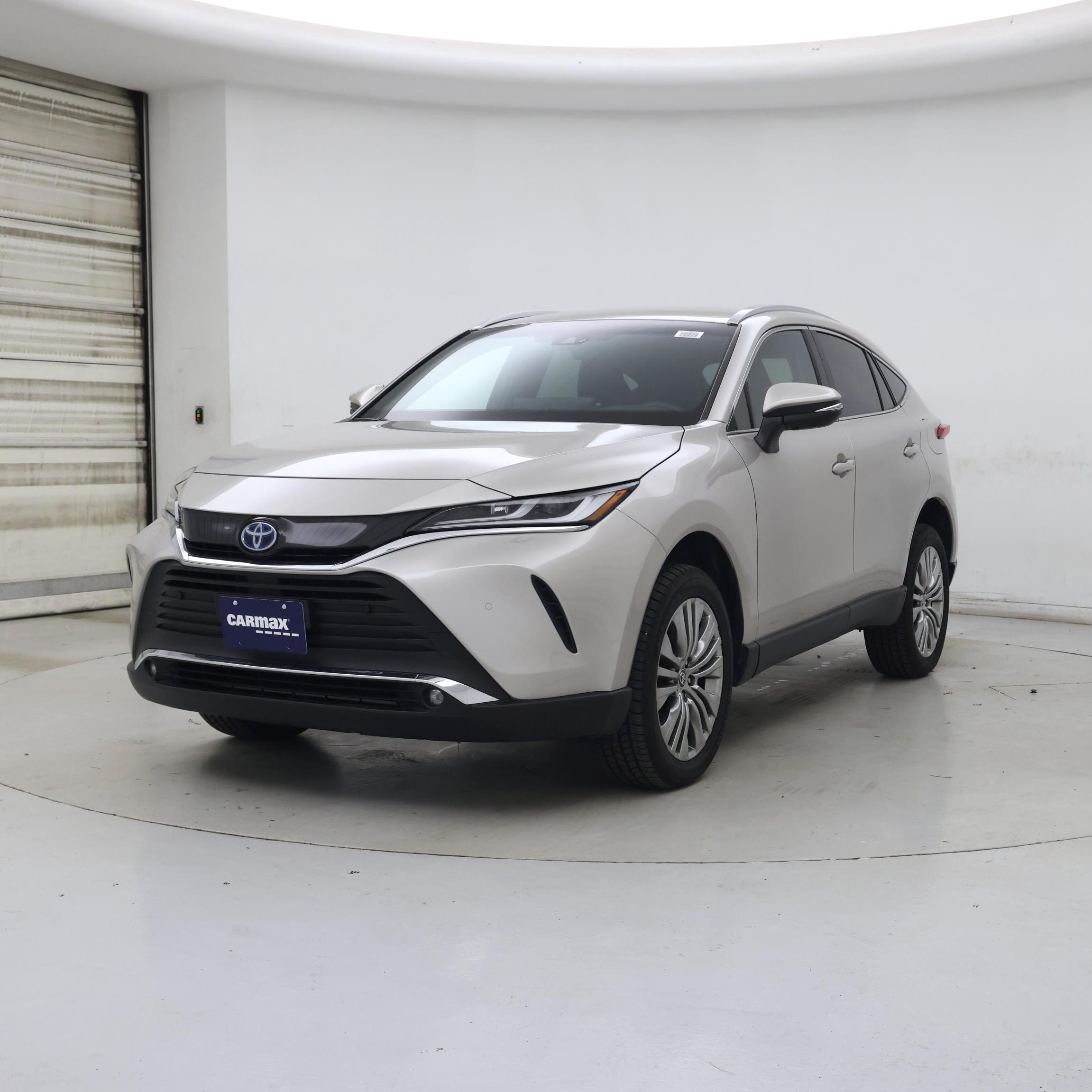 Thumbnail: 2023 Toyota Venza - 4