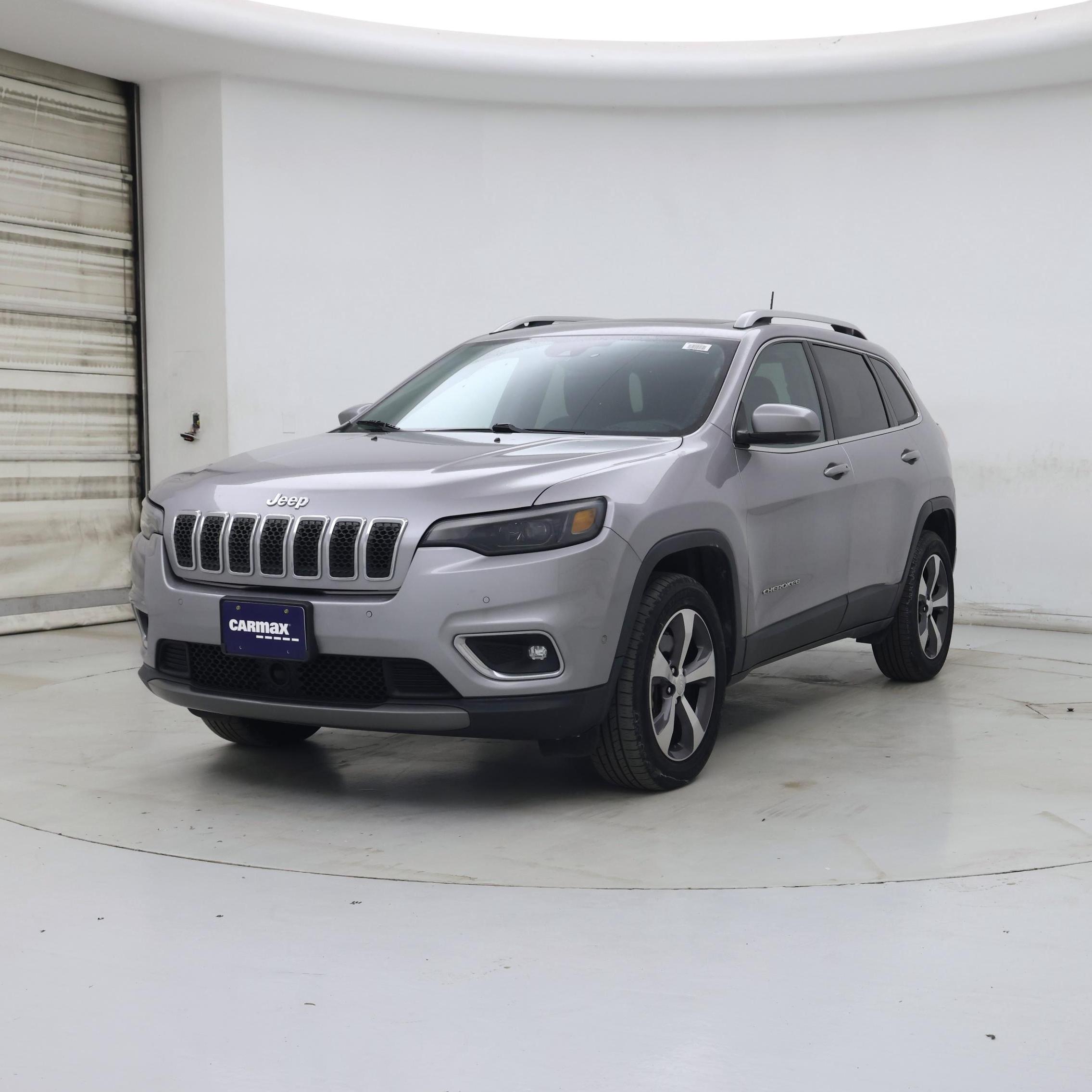 Thumbnail: 2019 Jeep Cherokee - 4