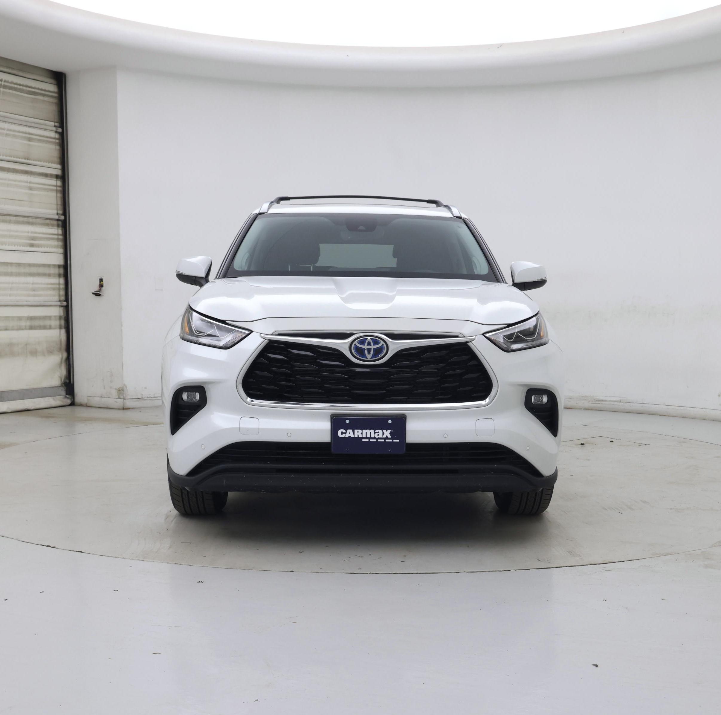 Thumbnail: 2023 Toyota Highlander - 5