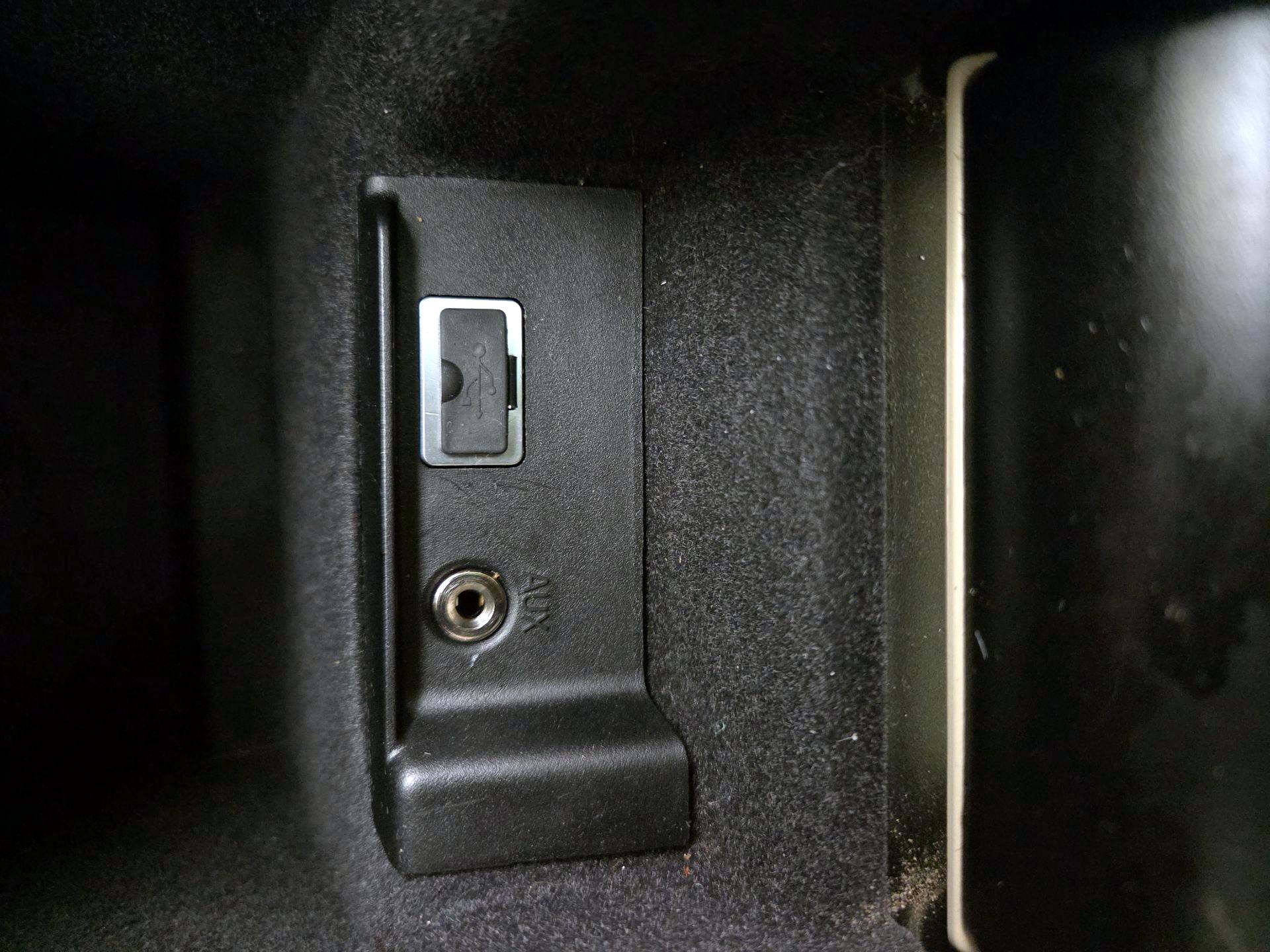 Thumbnail: 2016 Volvo S60 - 18