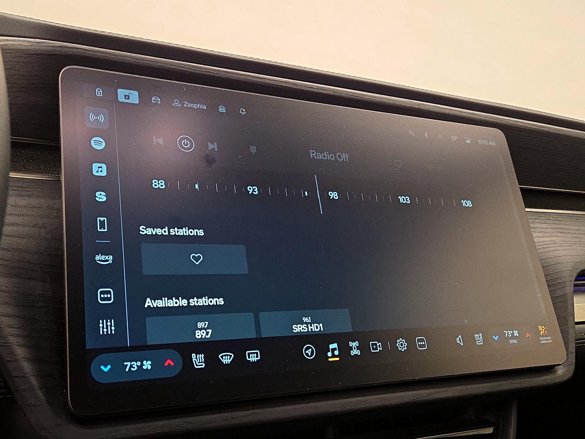 Thumbnail: 2023 Rivian R1S - 14