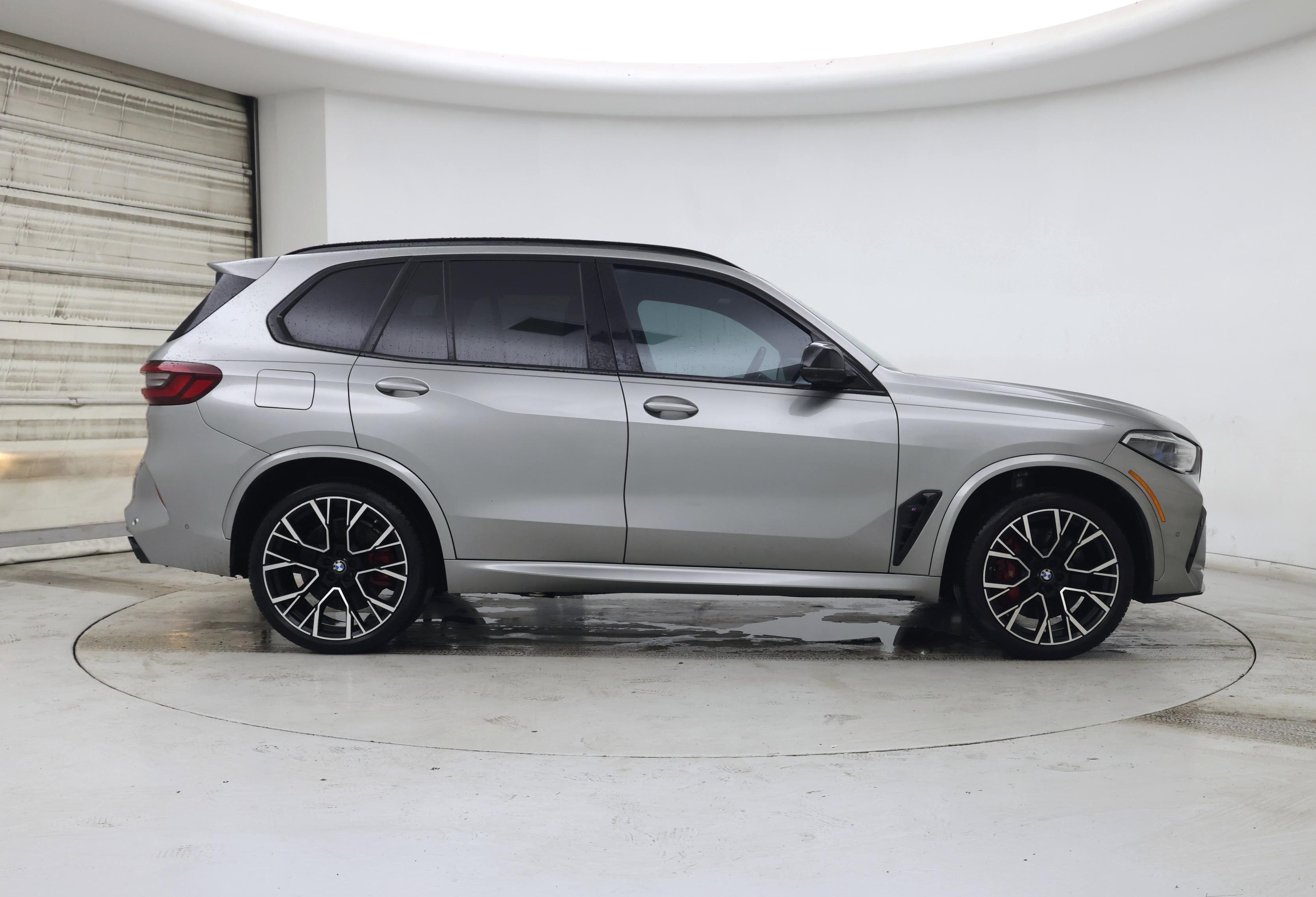 Thumbnail: 2021 BMW X5 - 7