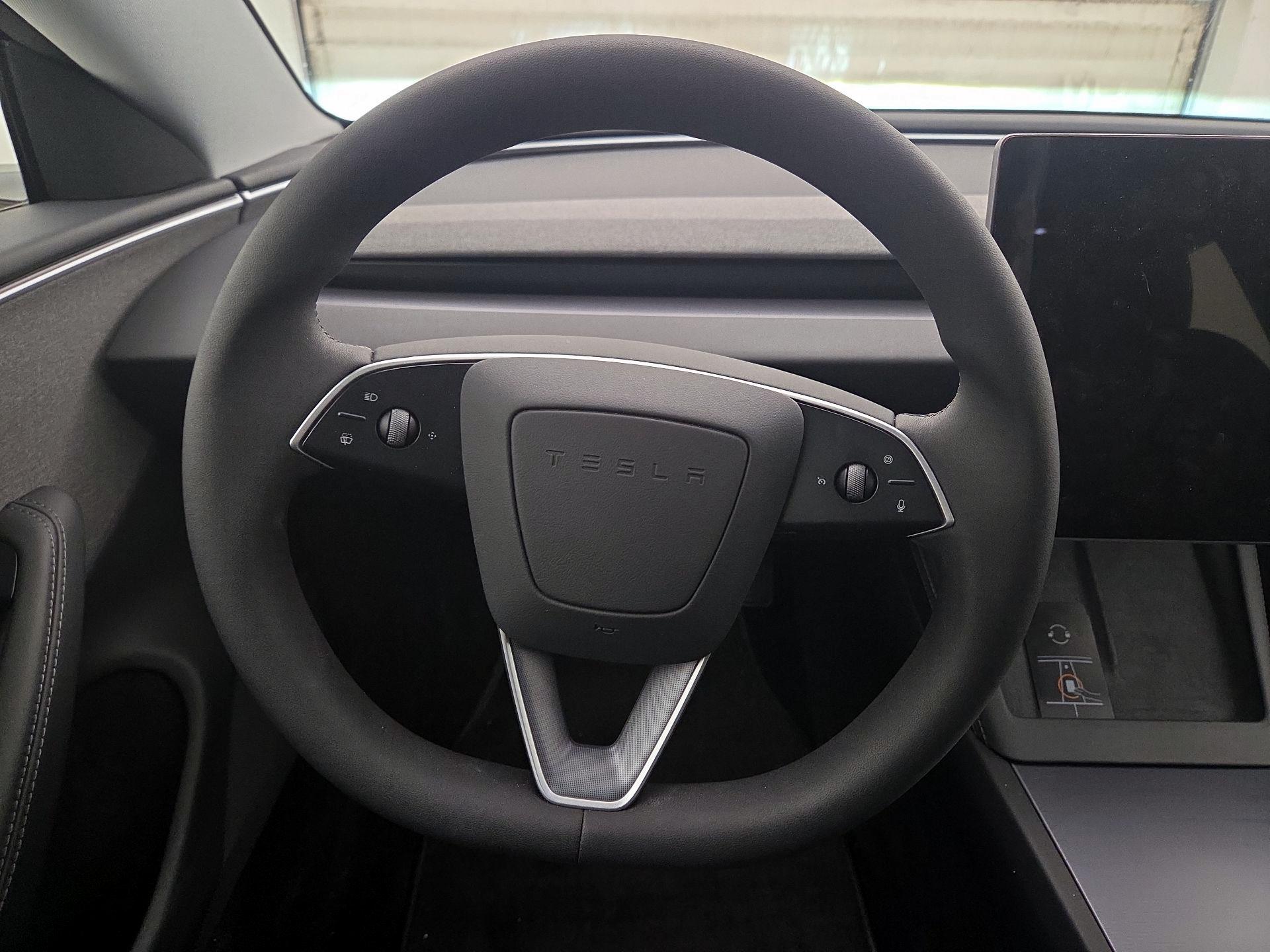 Thumbnail: 2026 Tesla Model 3 - 10