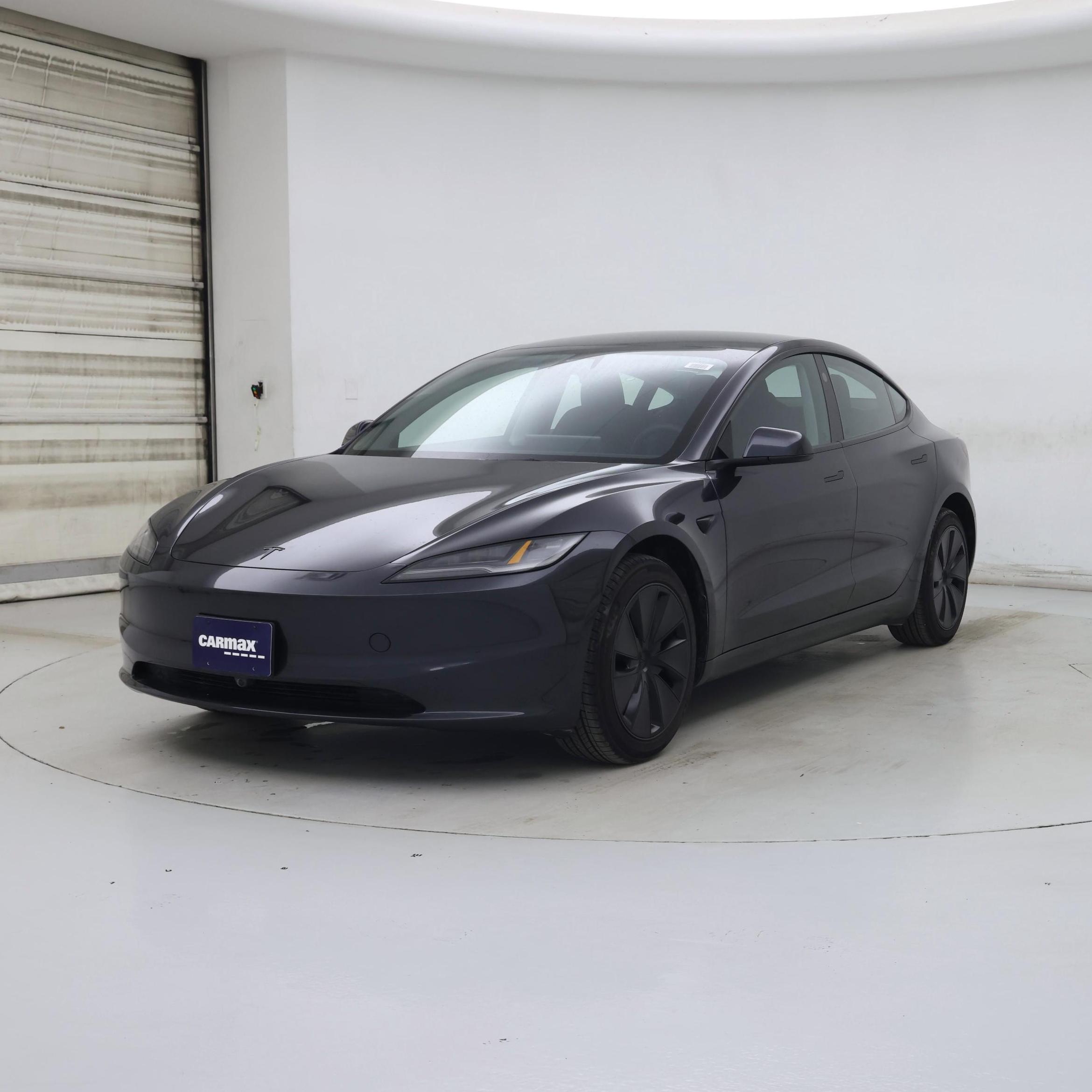 Thumbnail: 2026 Tesla Model 3 - 4