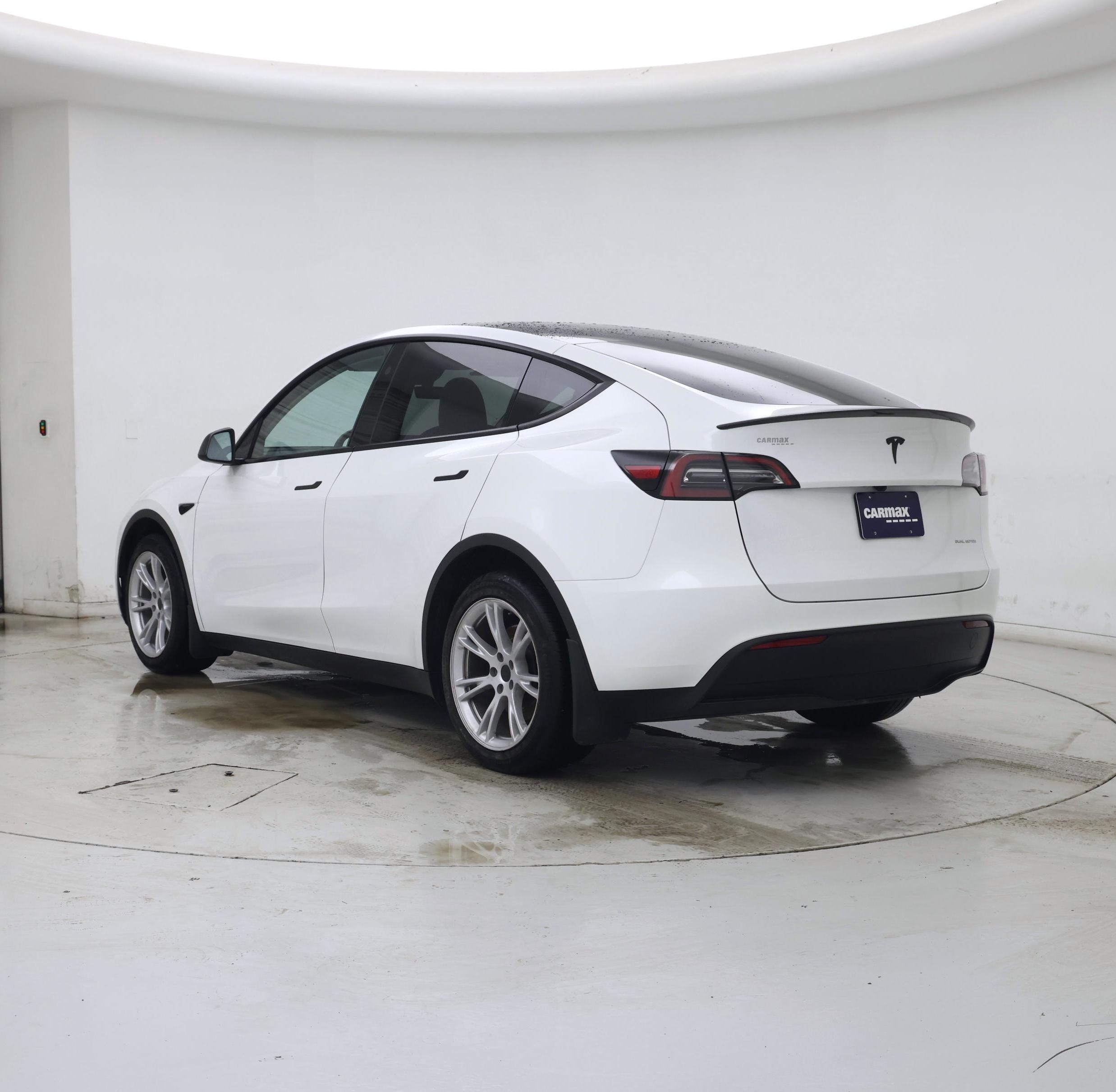 Thumbnail: 2023 Tesla Model Y - 2