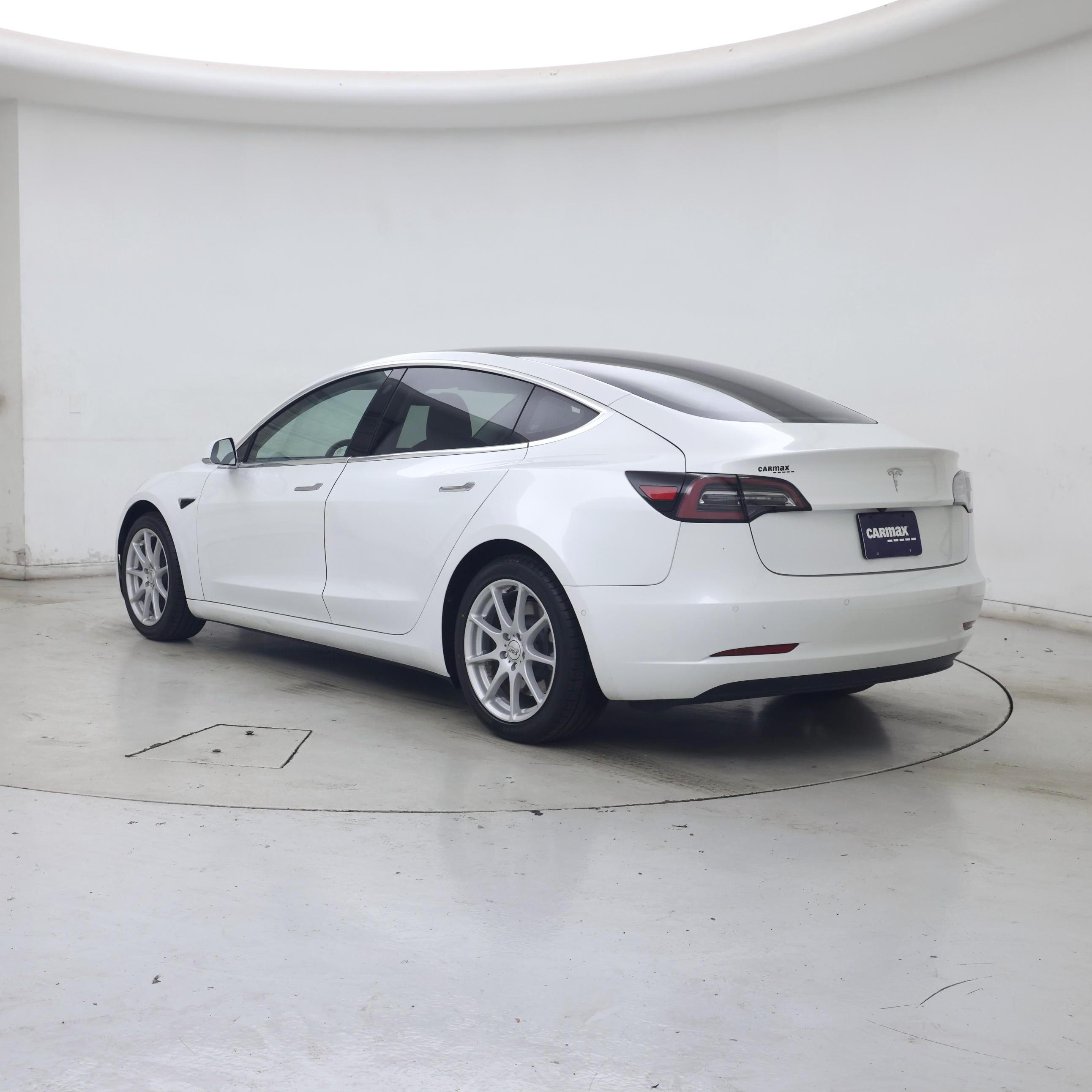 Thumbnail: 2020 Tesla Model 3 - 2