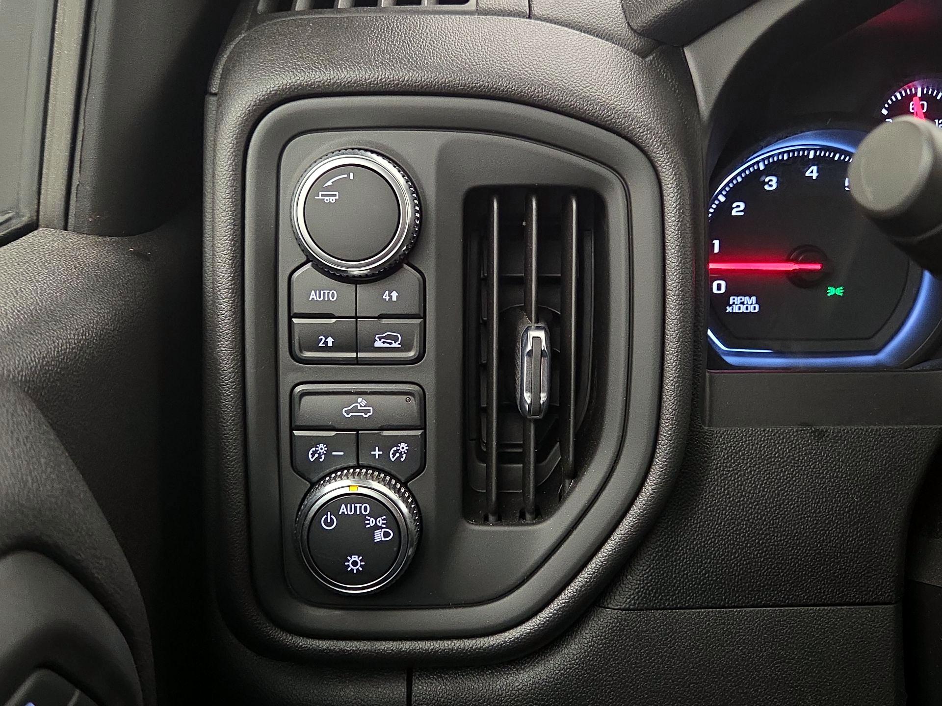 Thumbnail: 2021 GMC Sierra 1500 - 13