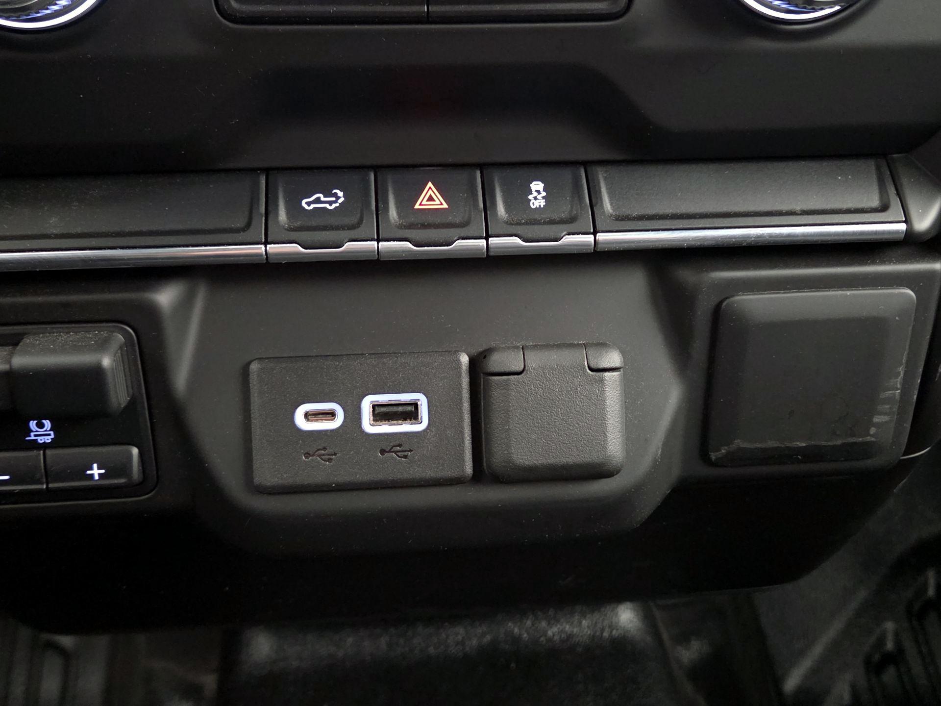 Thumbnail: 2021 GMC Sierra 1500 - 18