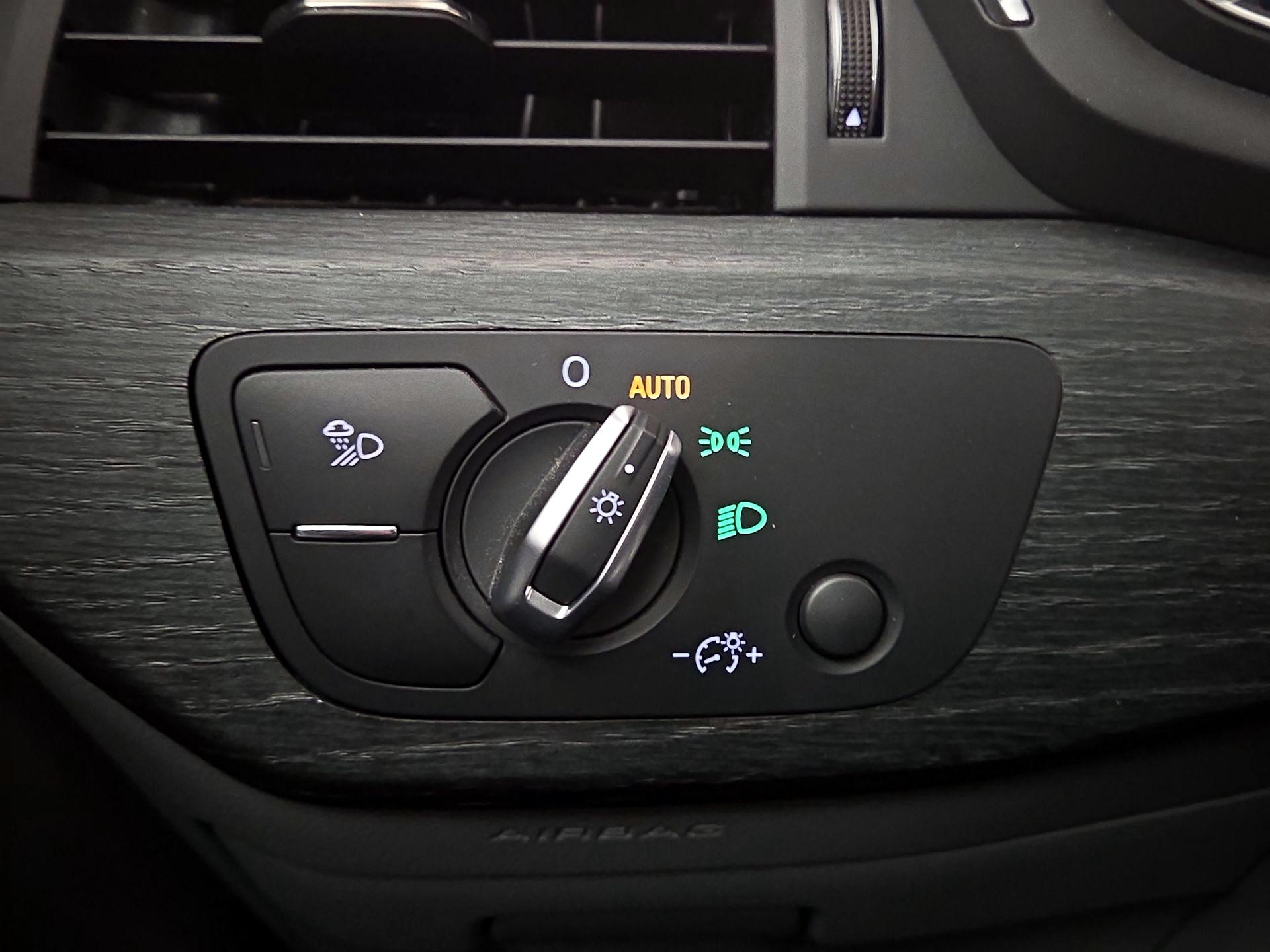 Thumbnail: 2021 Audi A4 - 13