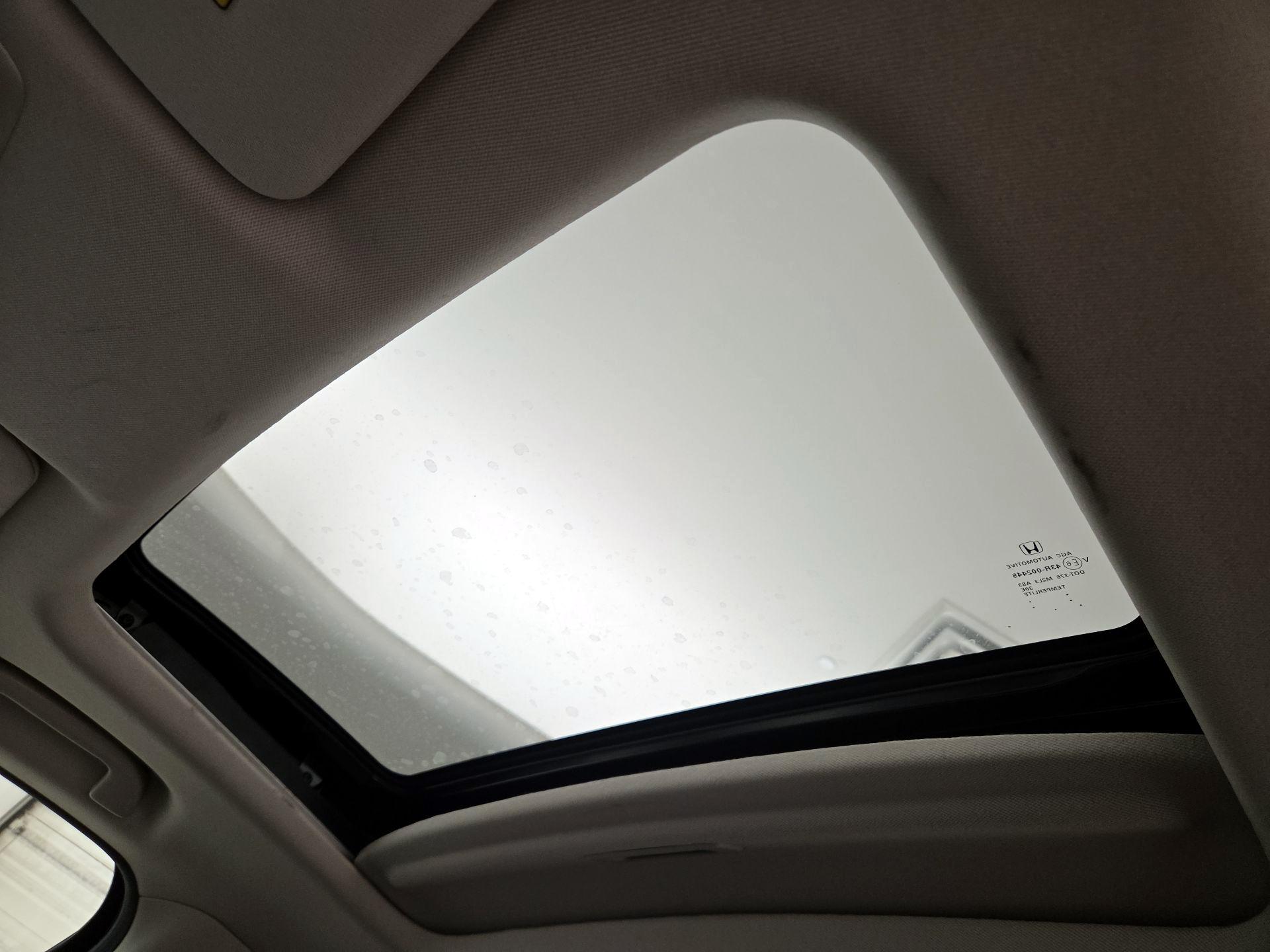 Thumbnail: 2019 Honda HR-V - 19