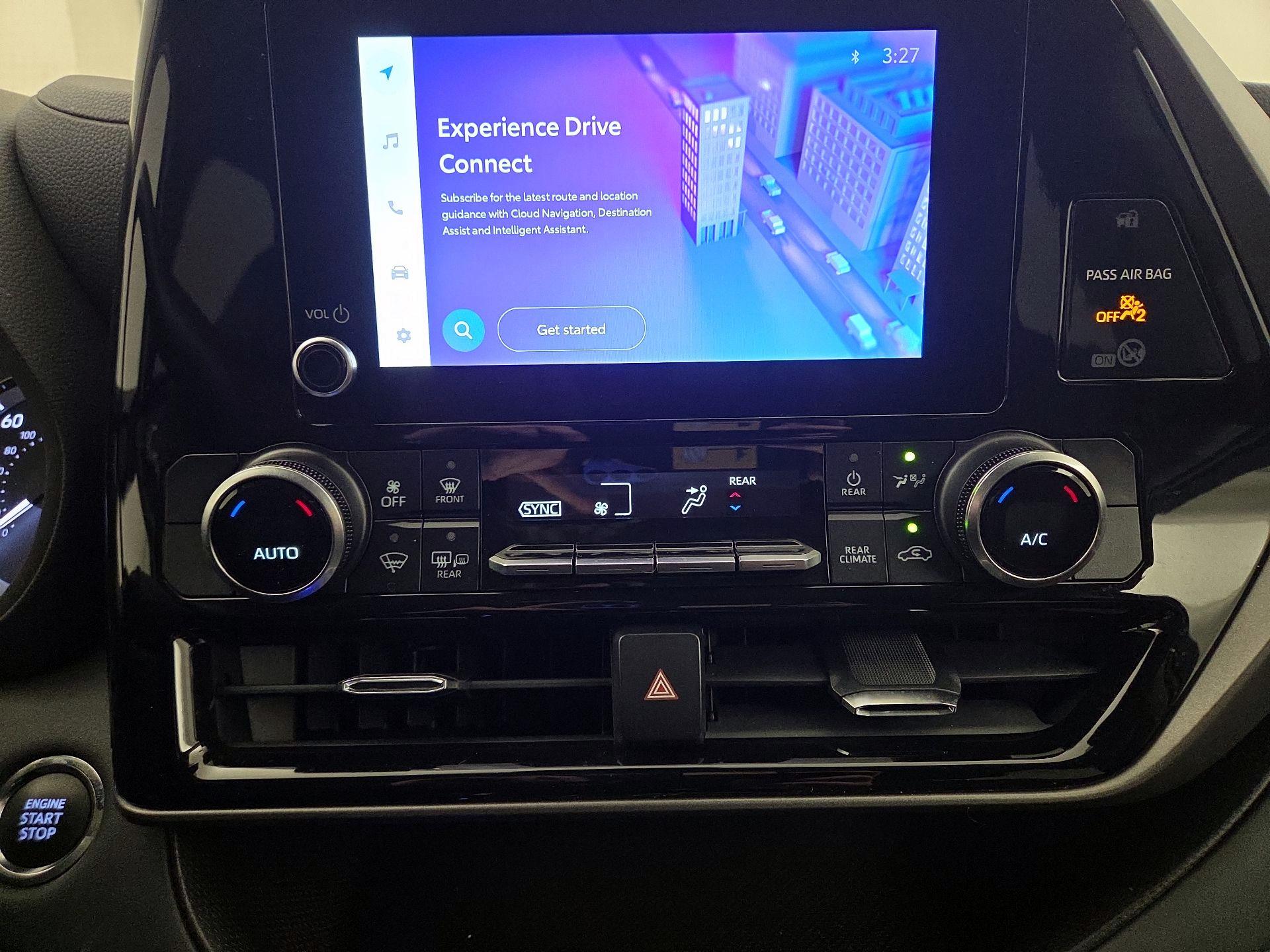 Thumbnail: 2023 Toyota Highlander - 16