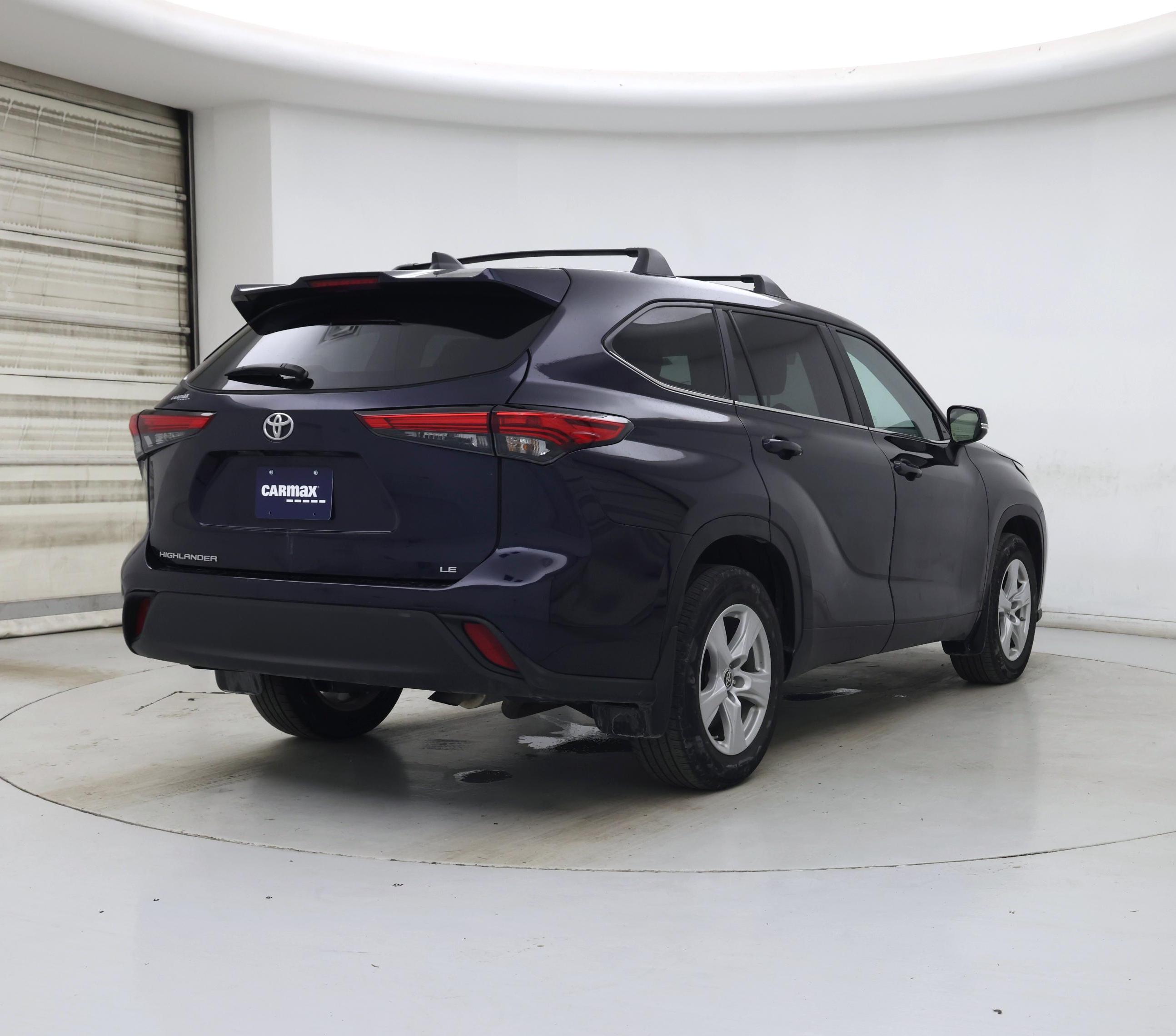 Thumbnail: 2023 Toyota Highlander - 8