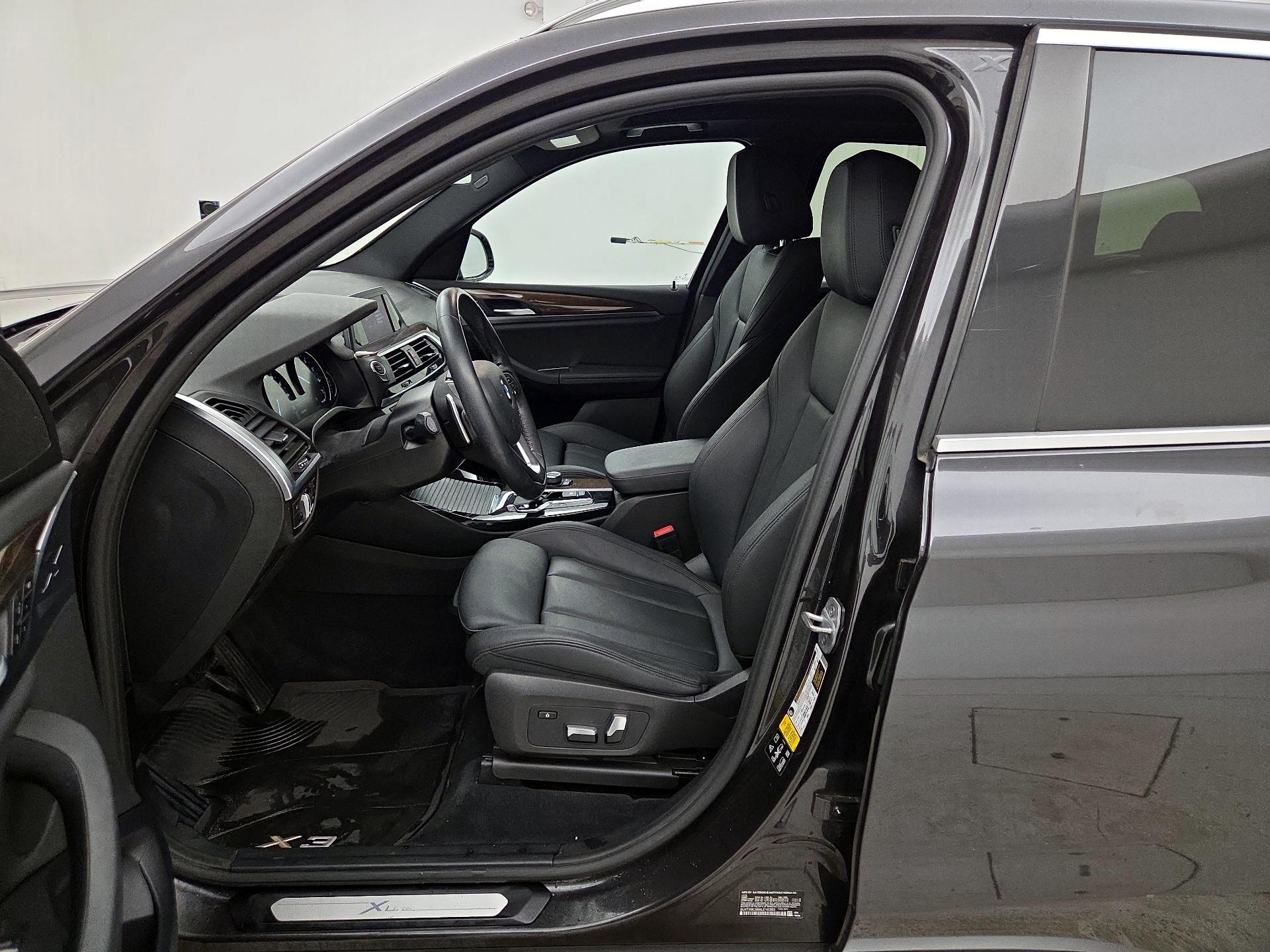 Thumbnail: 2019 BMW X3 - 11