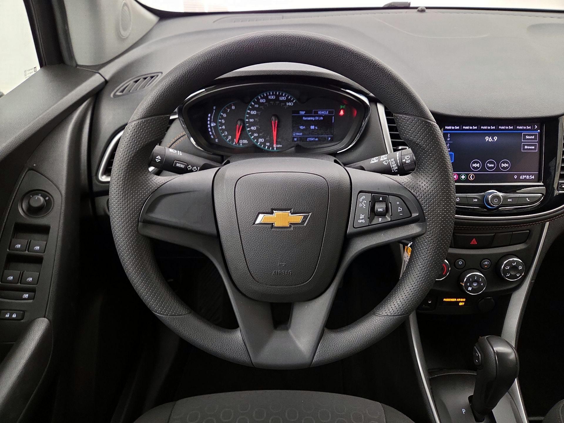 Thumbnail: 2020 Chevrolet Trax - 10